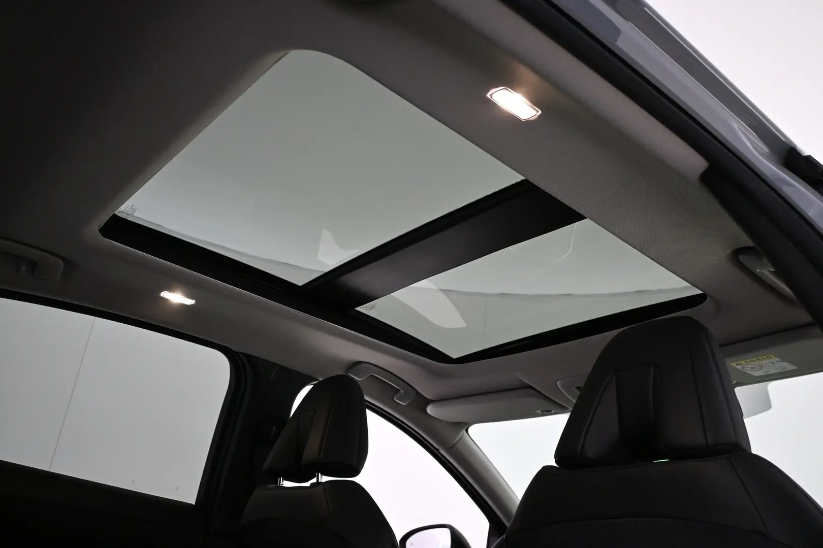 Car Image - 3buv8lZPNJabYHL6roycgK