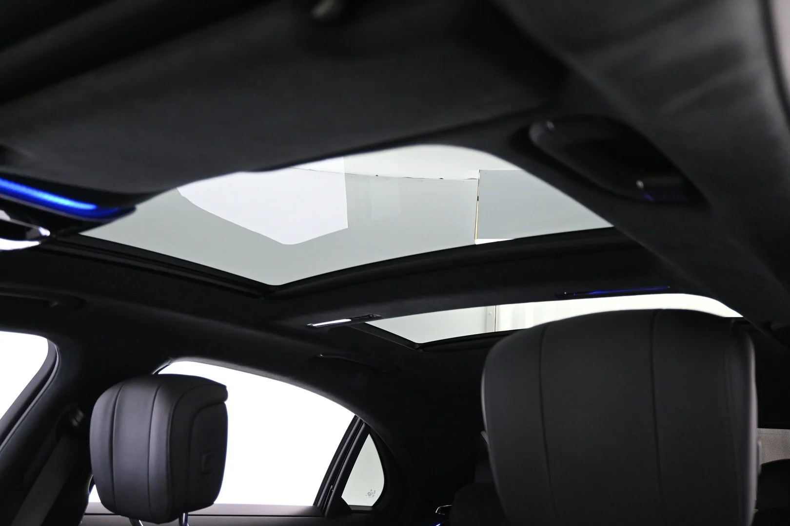 Car Image - 2C3JoUKVZo3uUnIIsgkTVw