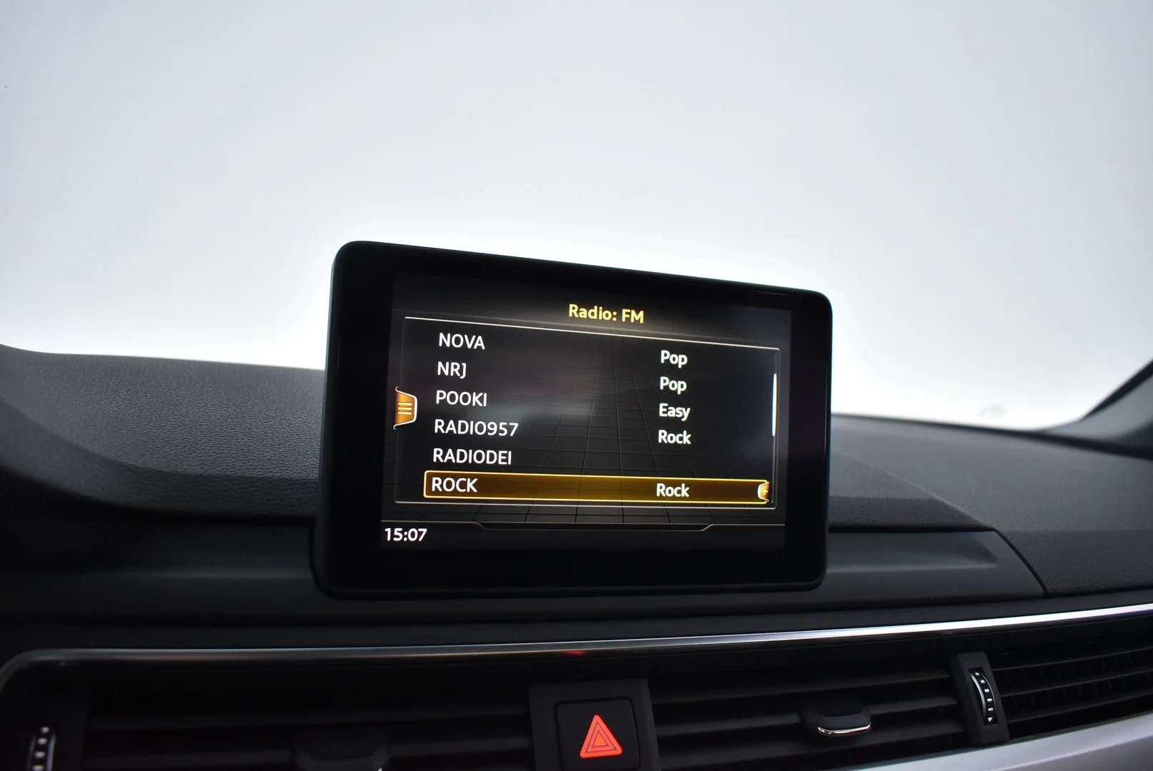 Car Image - 52gKKVGdm4ulDCVF41dg7t
