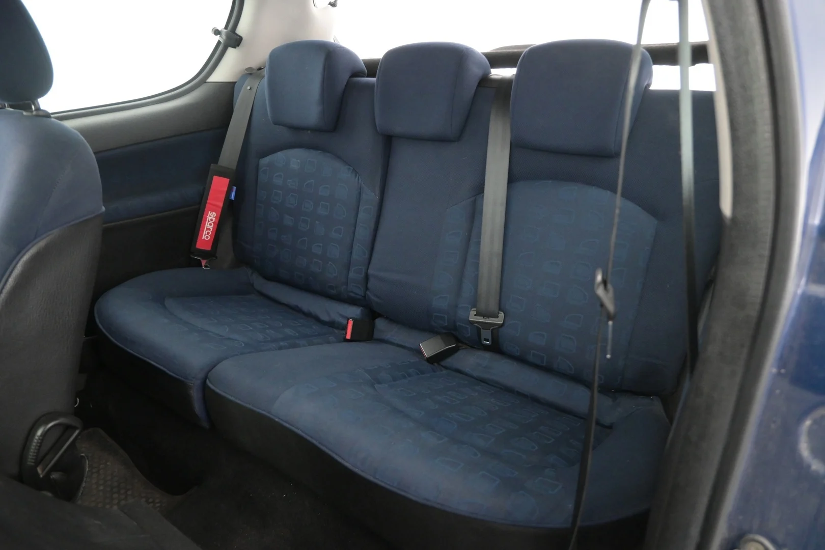 Car Image - yrDOatg1eYospqfY0FkOf