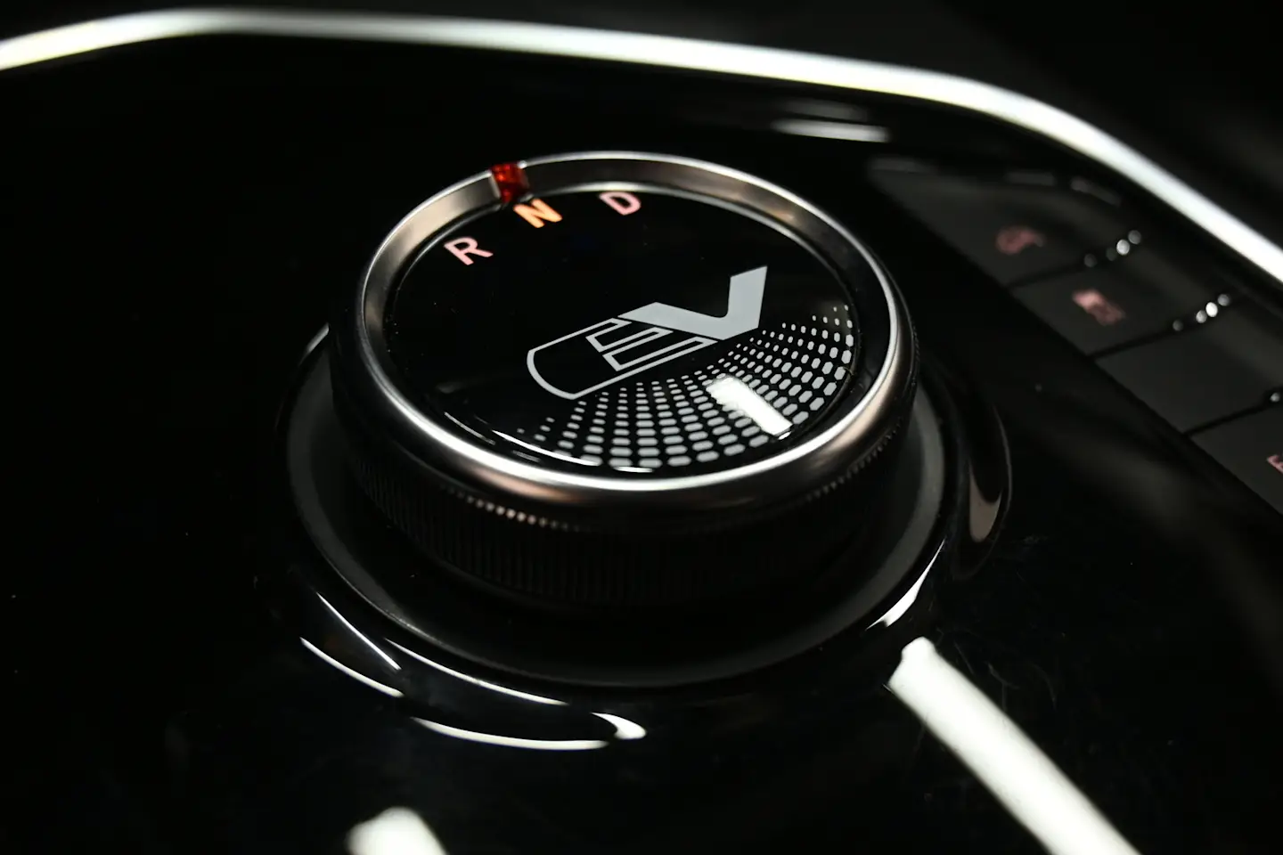 Car Image - 52d6cWFZpD4hUikCo7wgWi