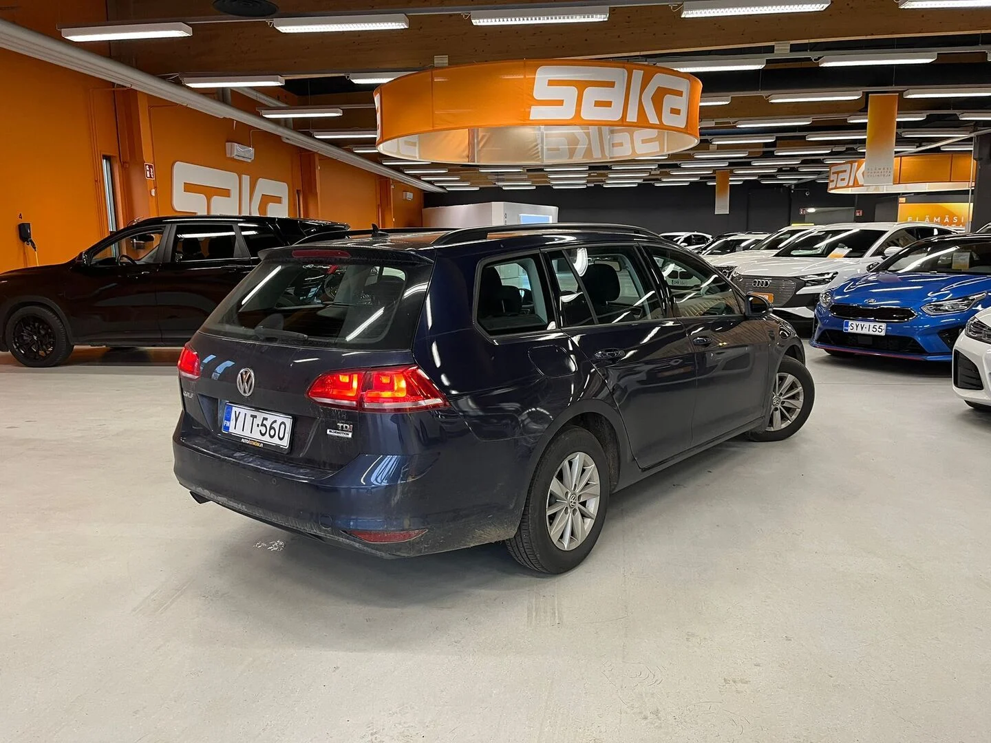 Car Image - 6GJBtmFMOZ8as3RHsdMSdM