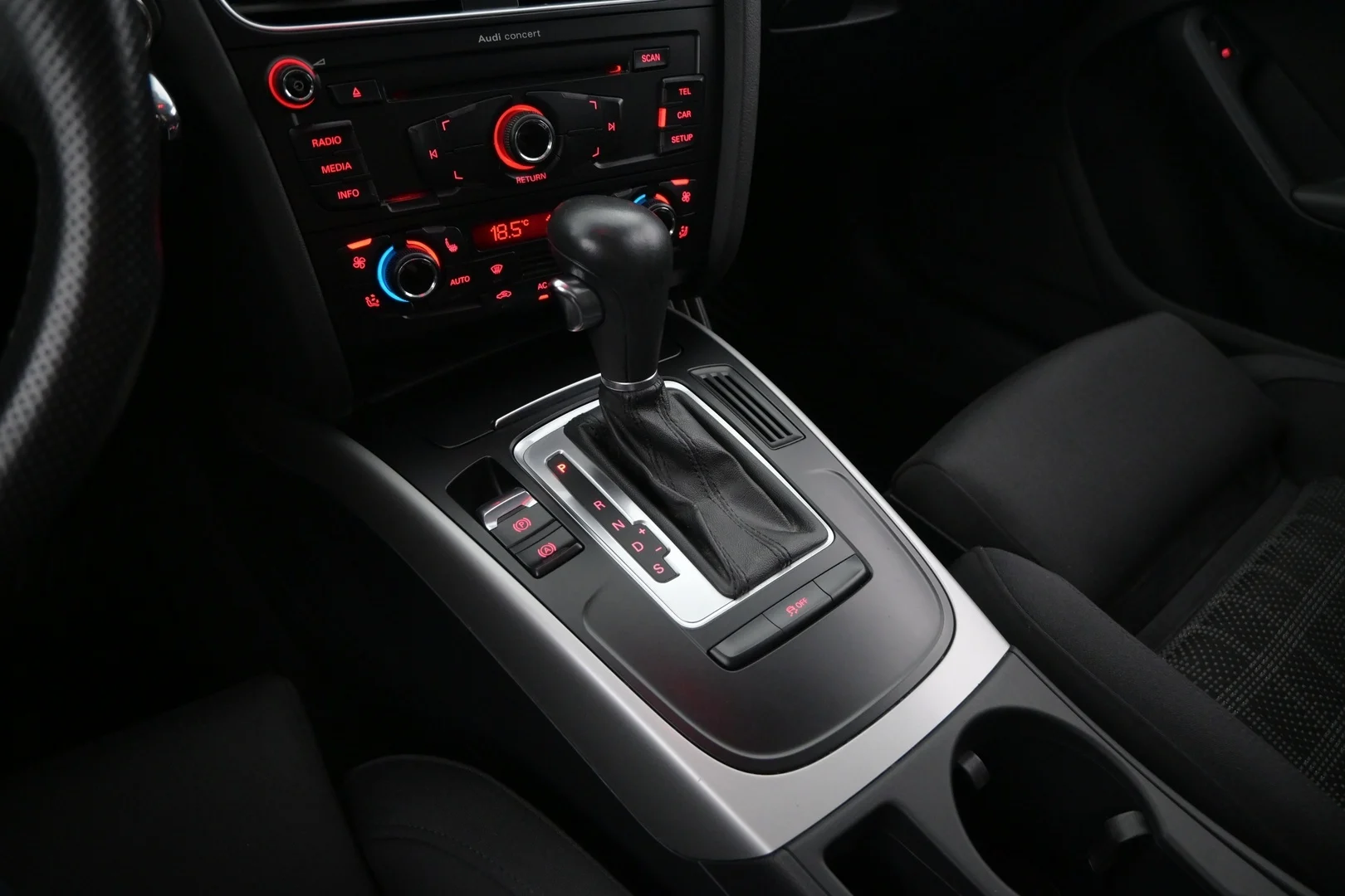Car Image - 3v7XXX0ob17iP81j7ZDy3m