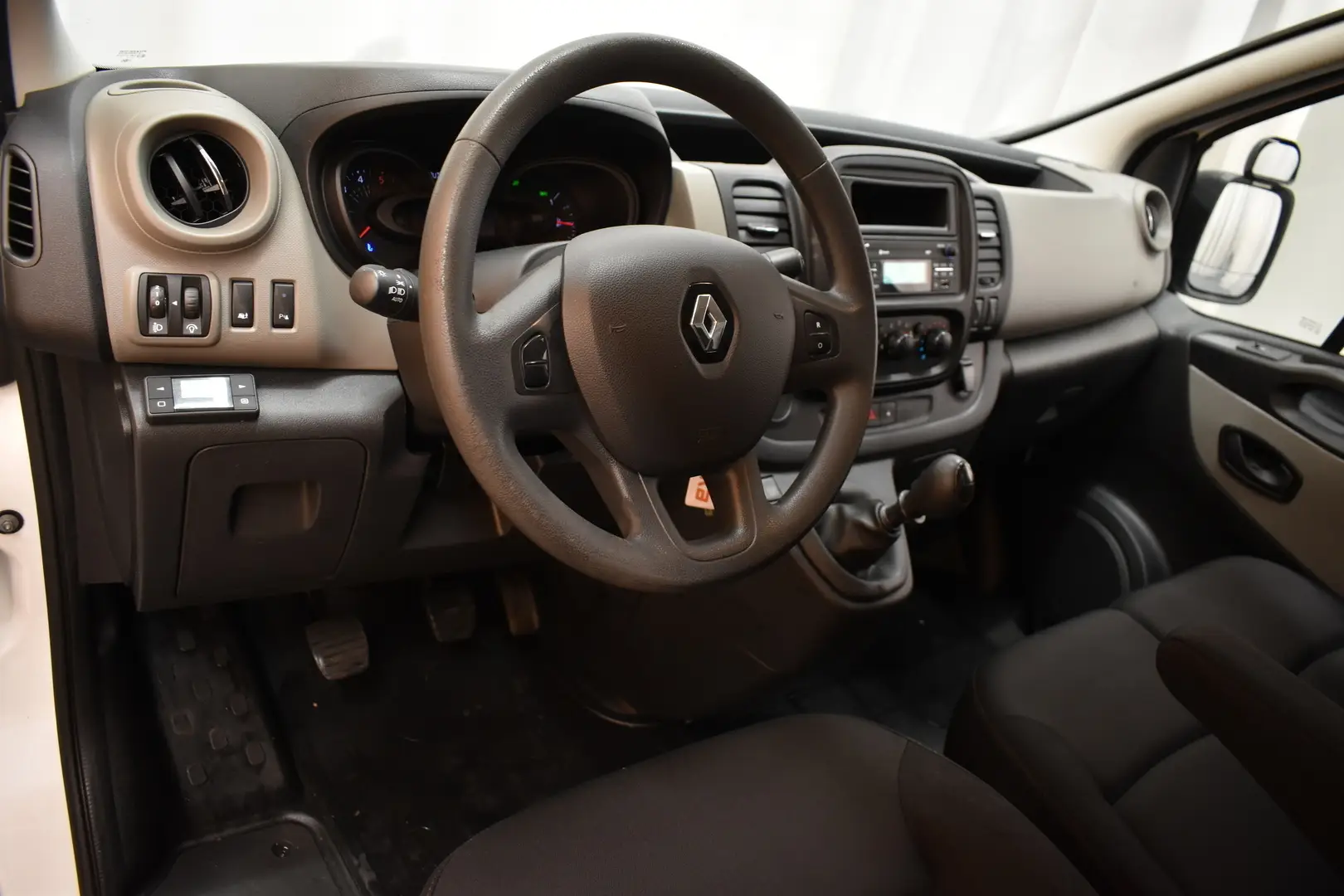 Car Image - 4N3gKASCTFfPAyjPelg7h