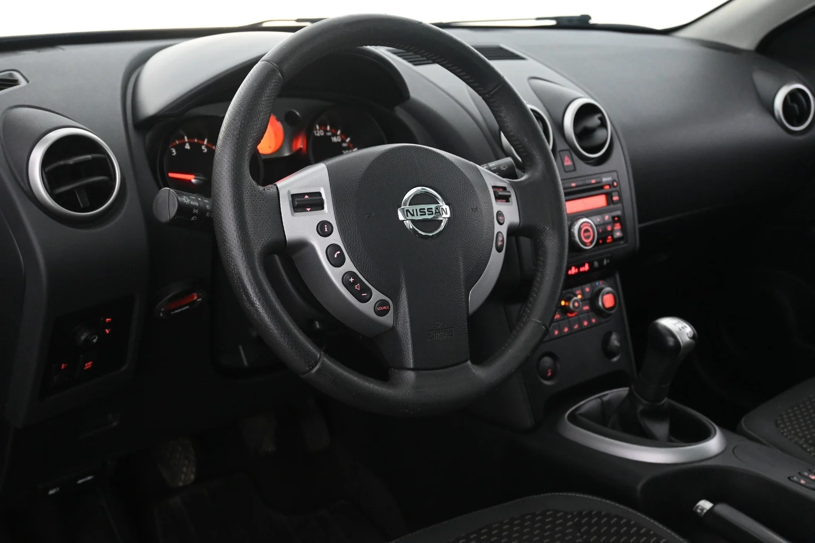 Car Image - vKd0Nly3FdLjUJVcRrNOo