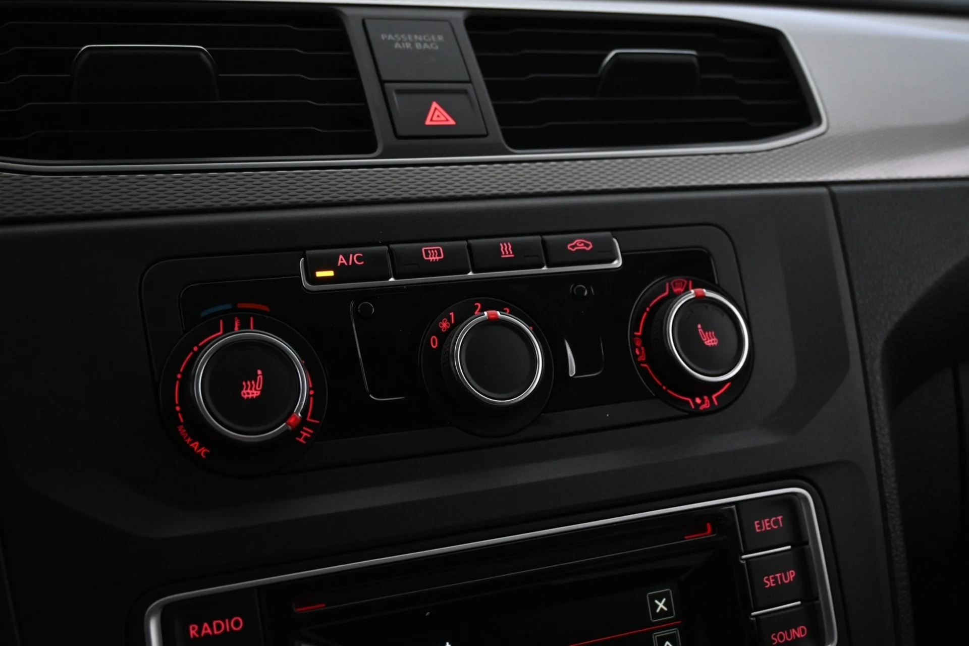 Car Image - 27Vt2vnNOMSOXxmwt3tZMB