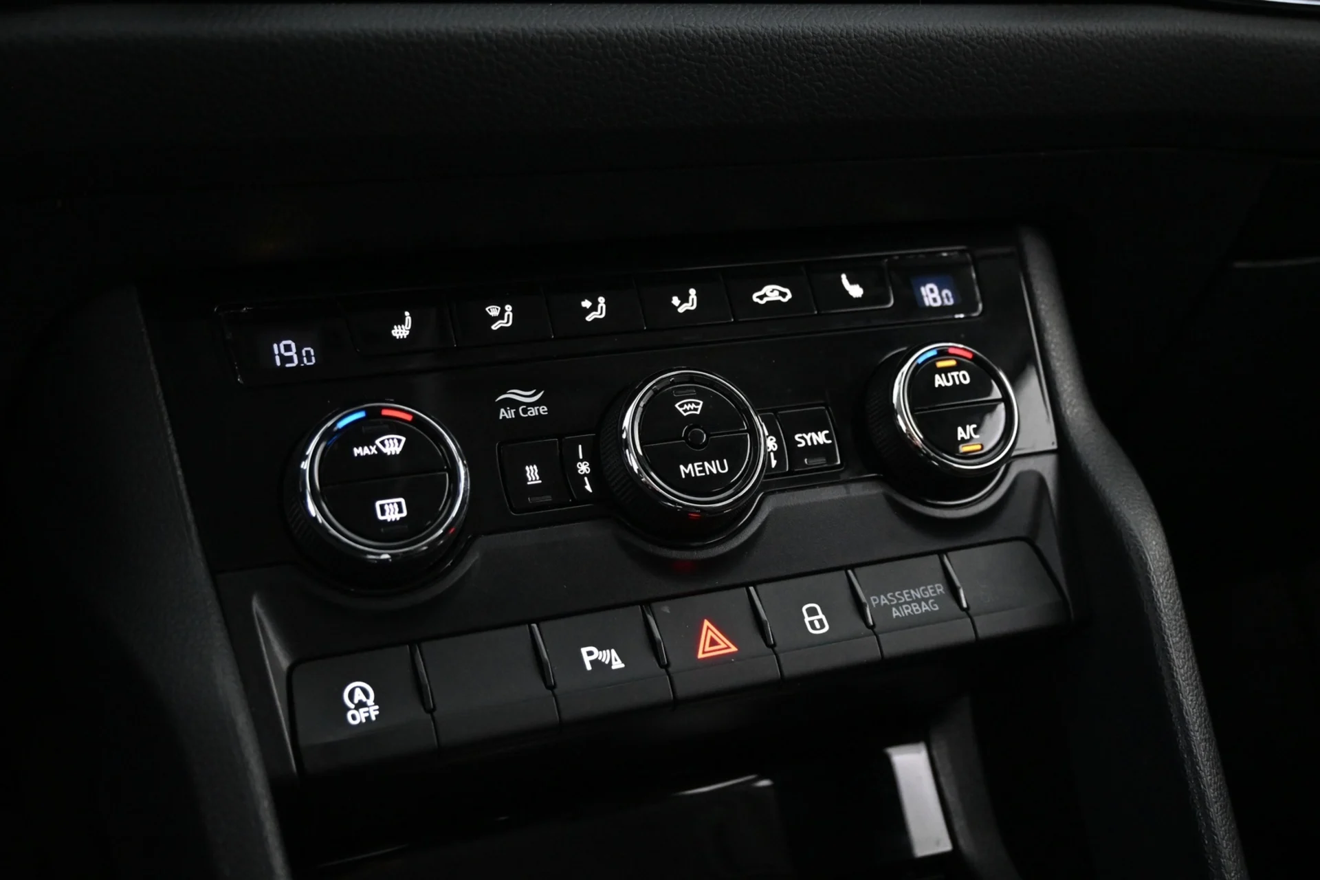 Car Image - 29ApSSFYxLKugIJRfs1iUJ