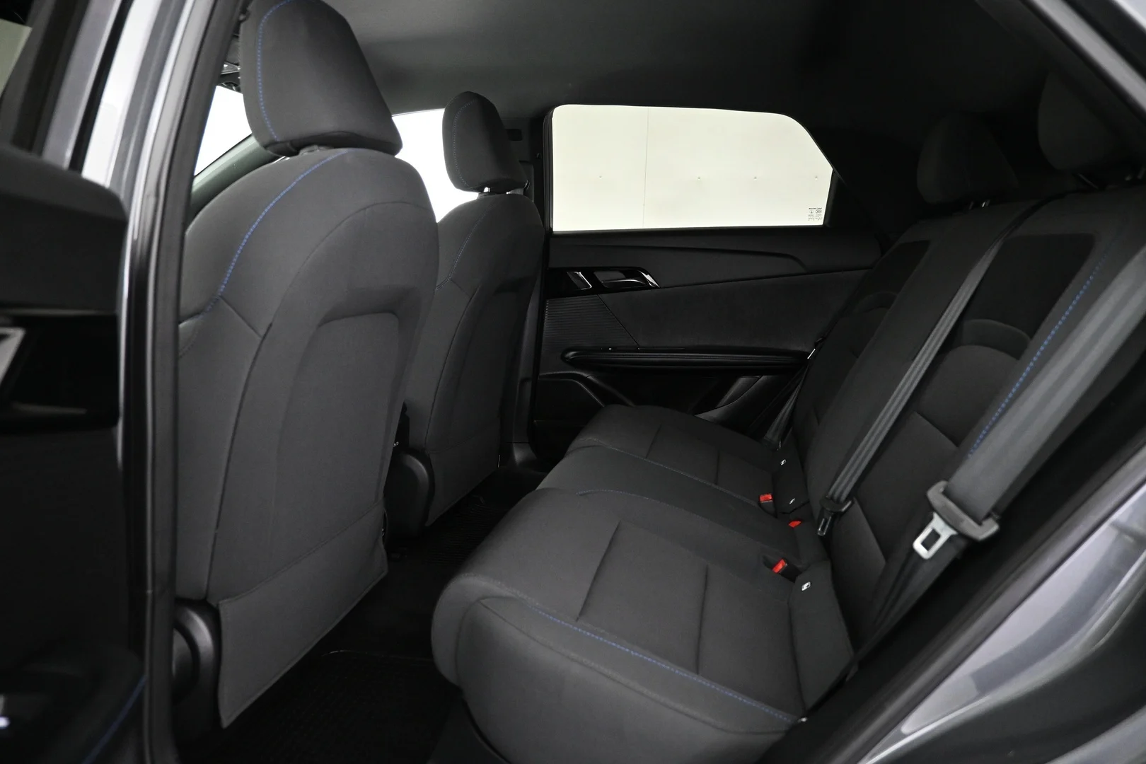 Car Image - 7dCa7krc7KJJ3YNYzz2RlG