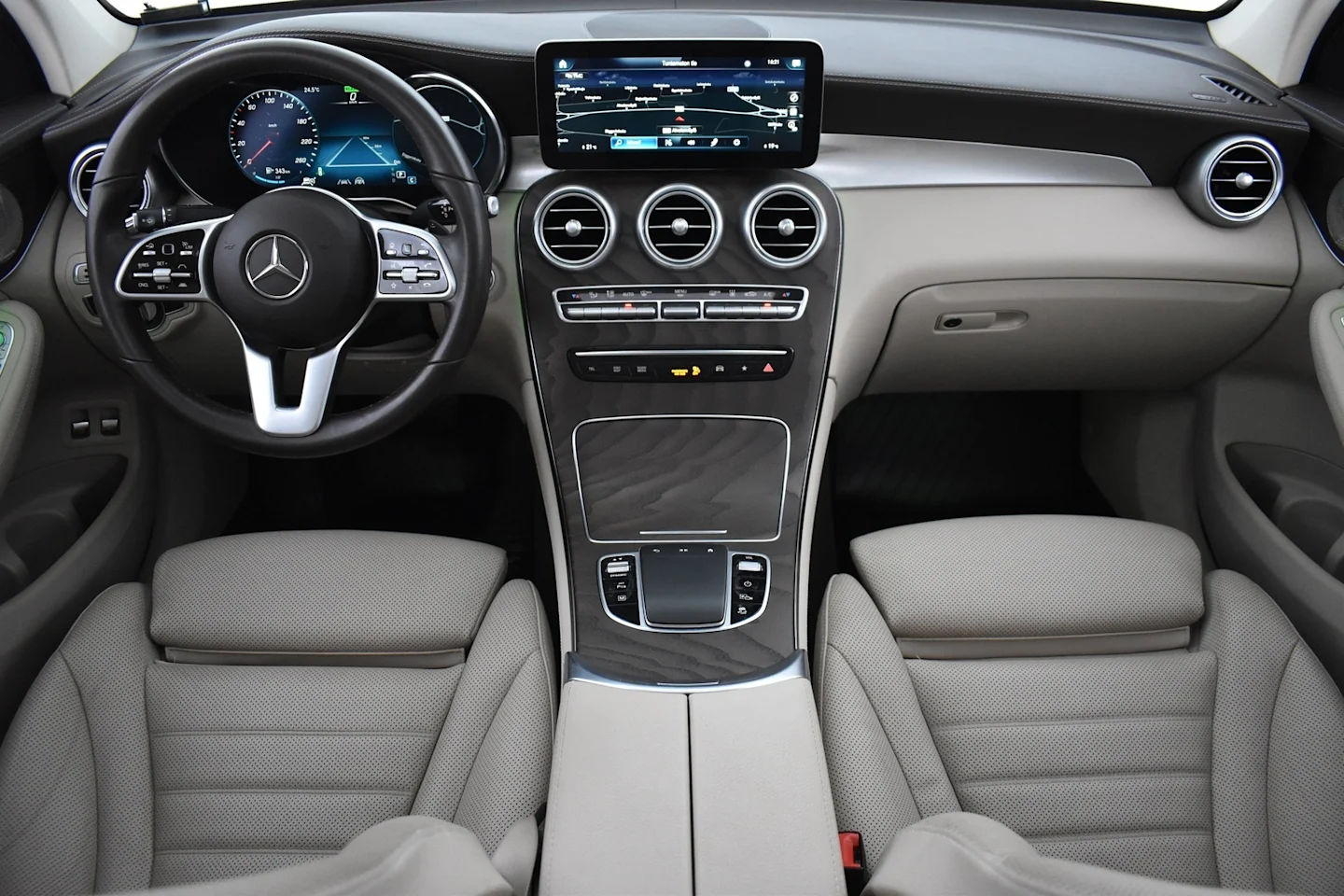 Car Image - 5MDwdFdIl55DCfArQXY99y