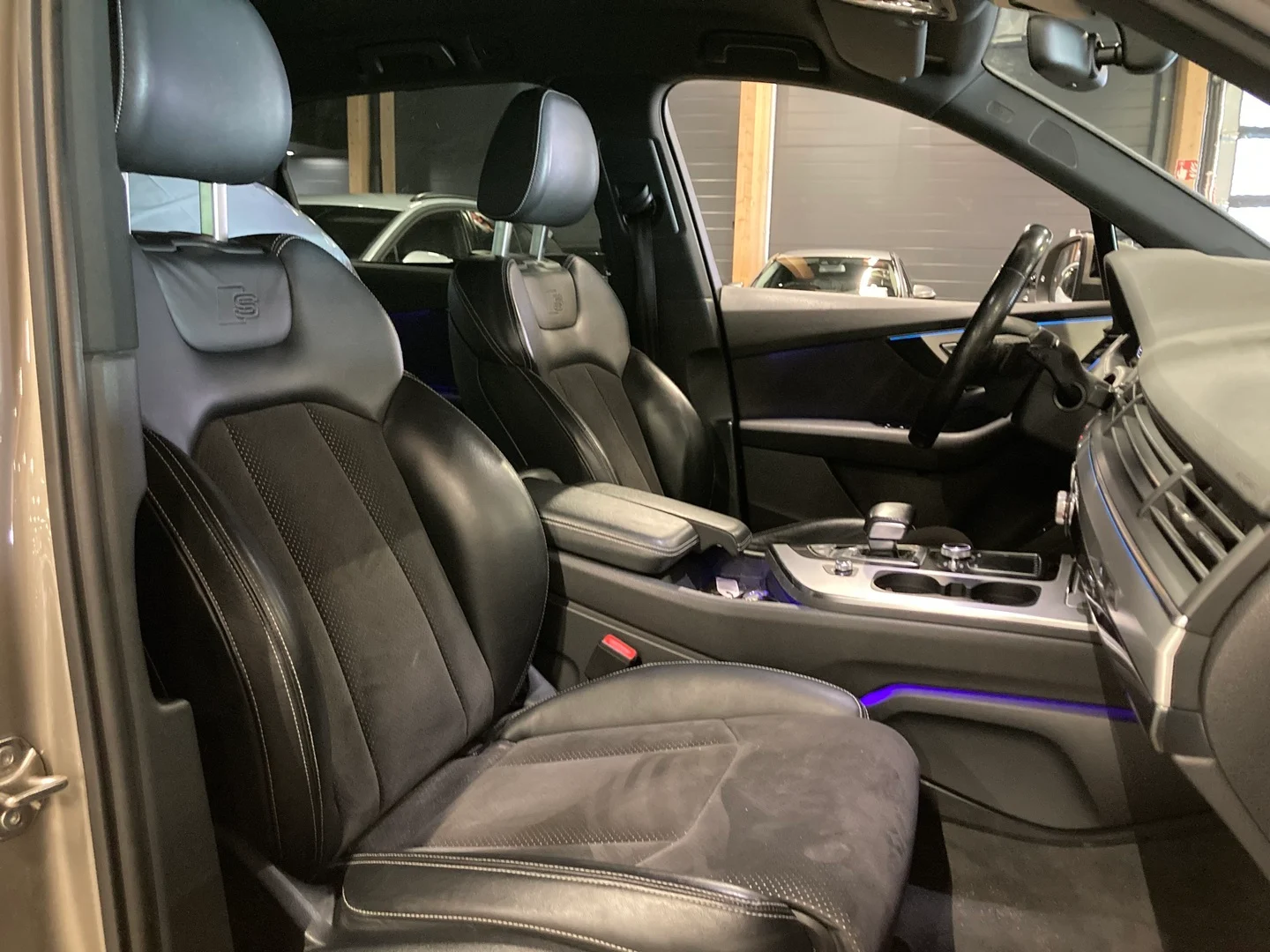 Car Image - t4mHxjBhedv1ljcbt7Rpe