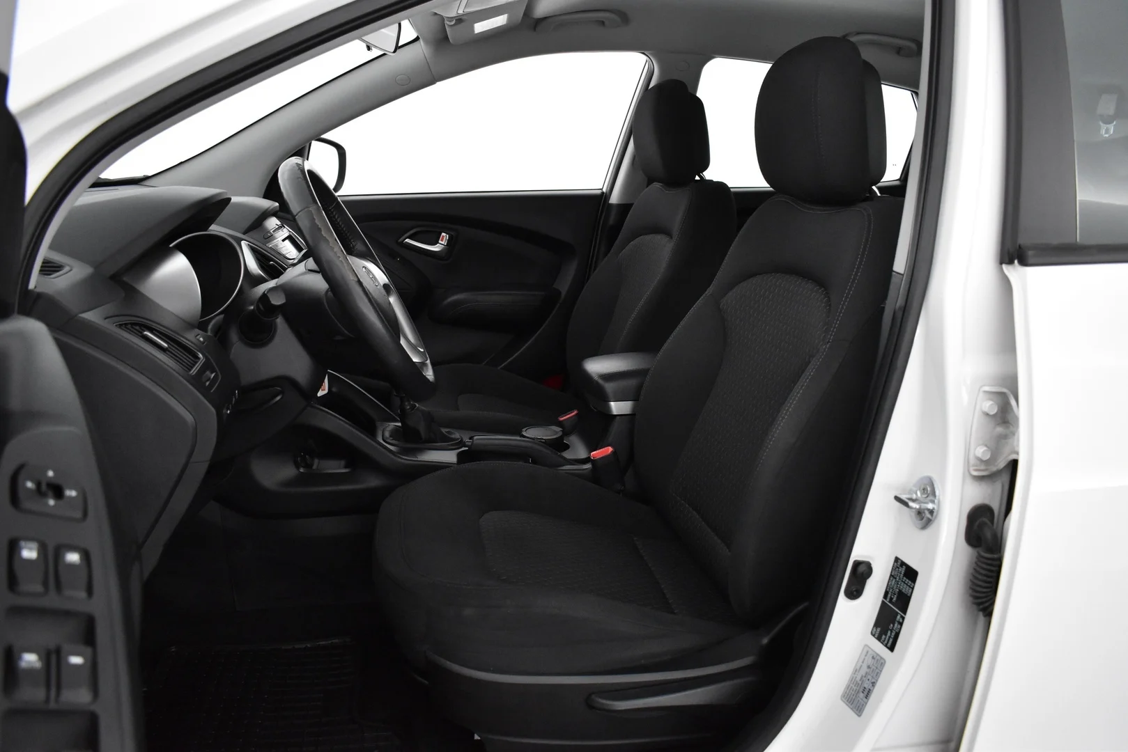 Car Image - 1x4heqM6f4AcCboL7t74FN