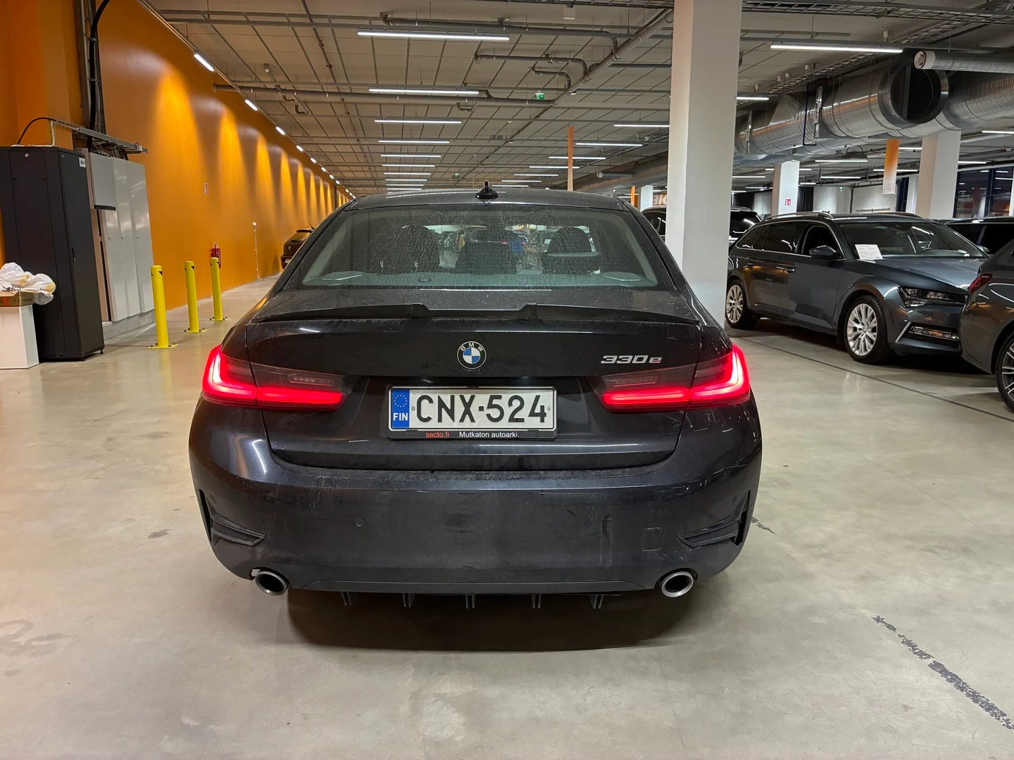 Car Image - 2BZtqYyP1rwumNuuMzX4pT