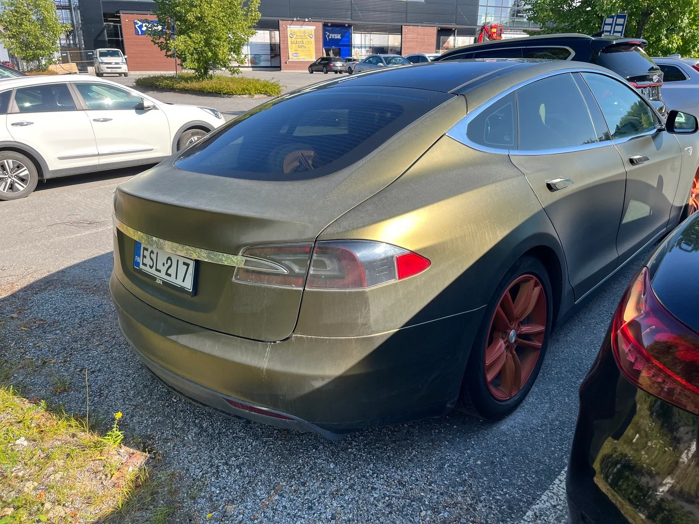 Car Image - 74z9sROsPqCyCgksUsAWWT