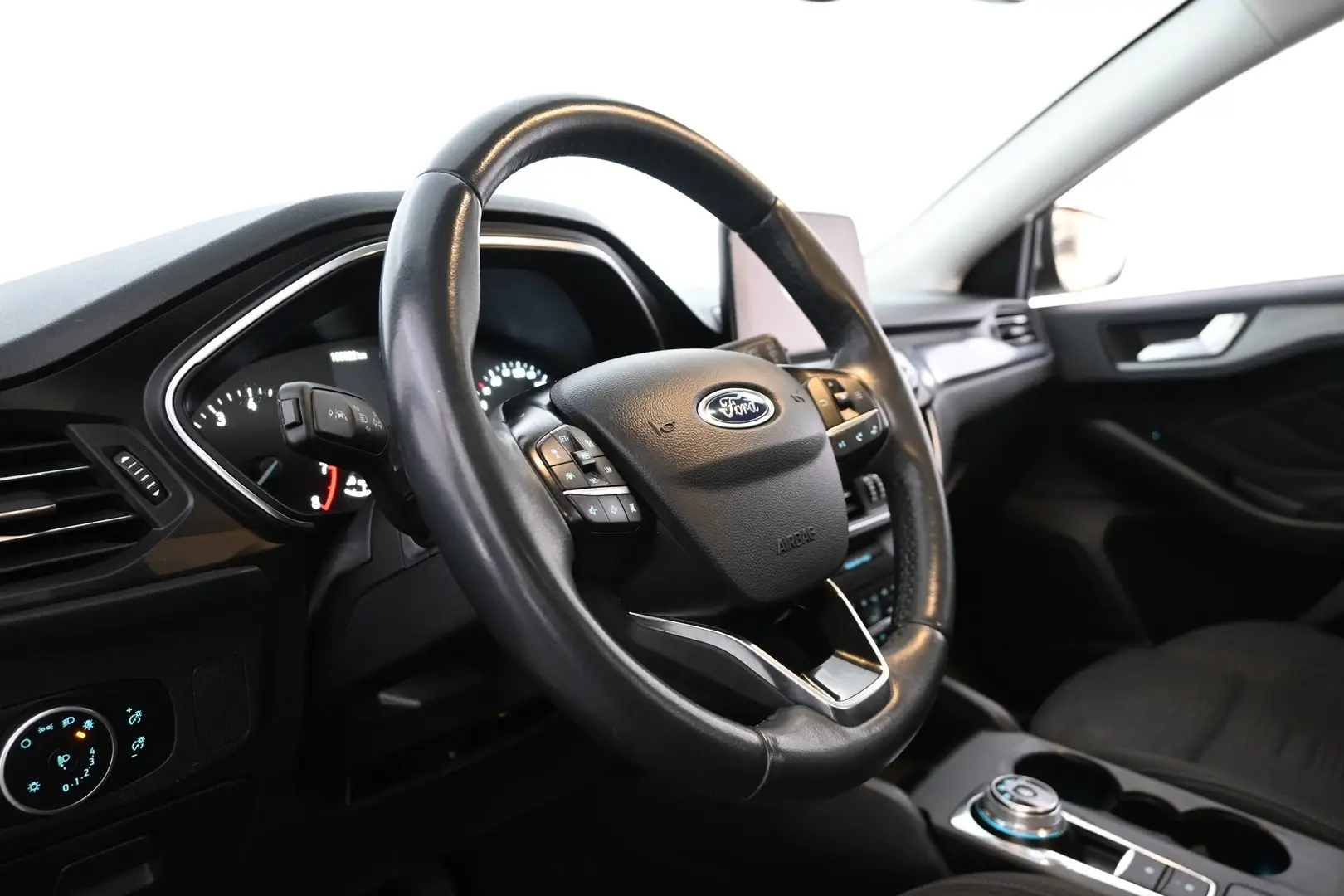 Car Image - 20DaRFrVug2BgdBYiwq86Z