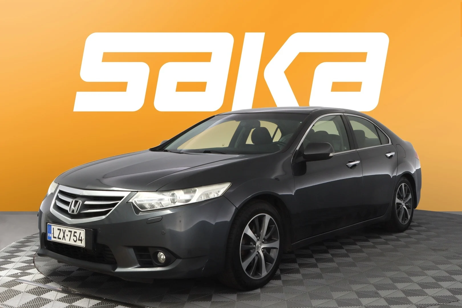 Car Image - 7m8C27Z6jibhzcOpkvnad9