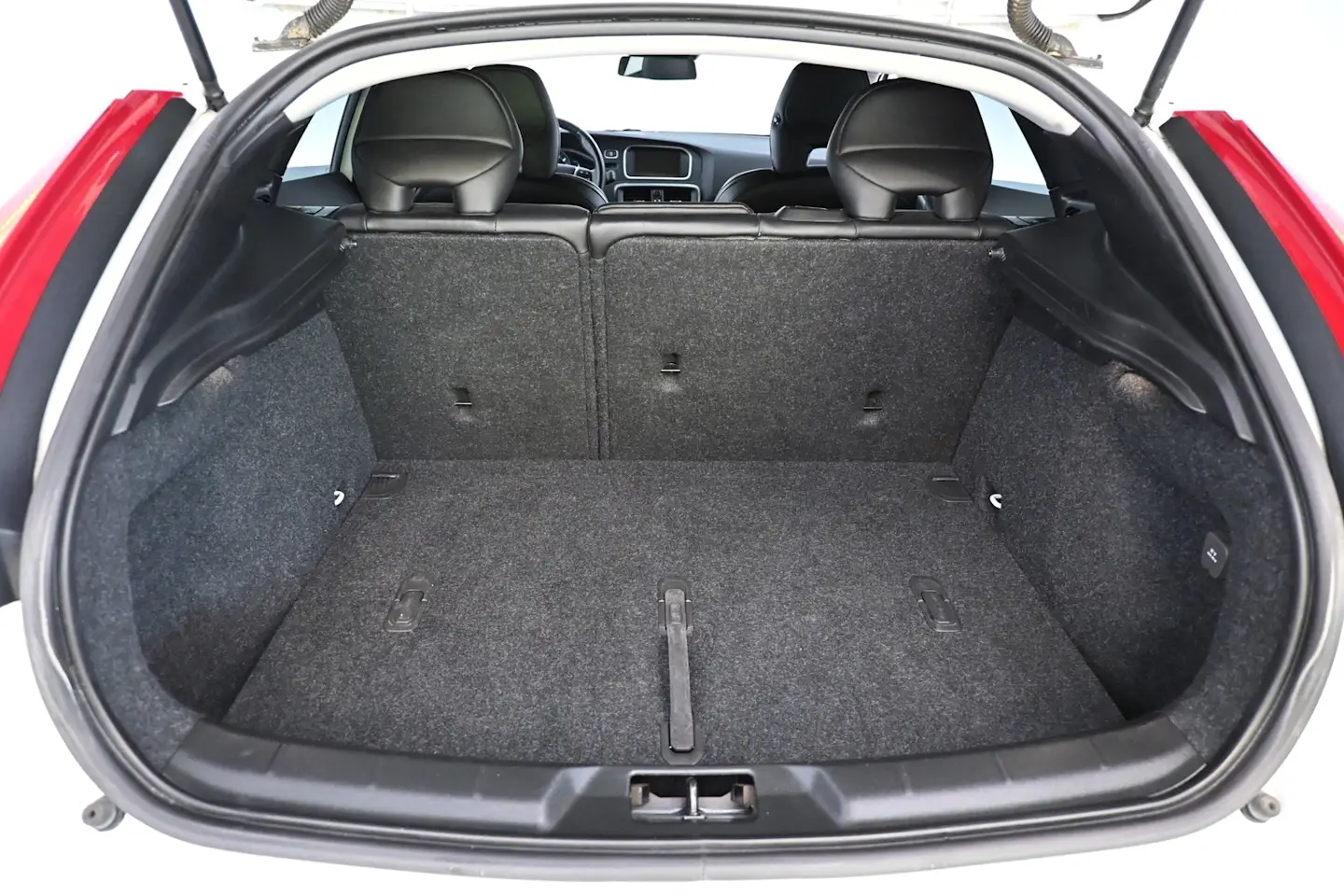 Car Image - 7fa8eFseSWbo73CEKAlTpF