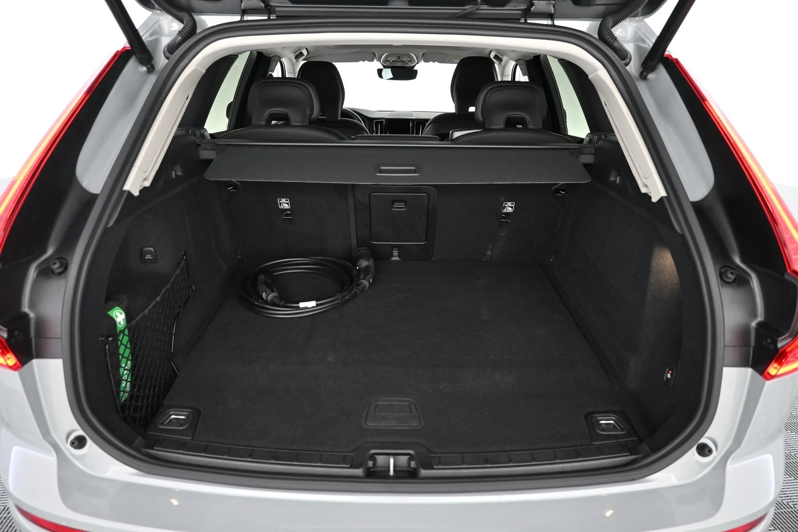 Car Image - 1kuGecWPpTaPvgw10X8Mge