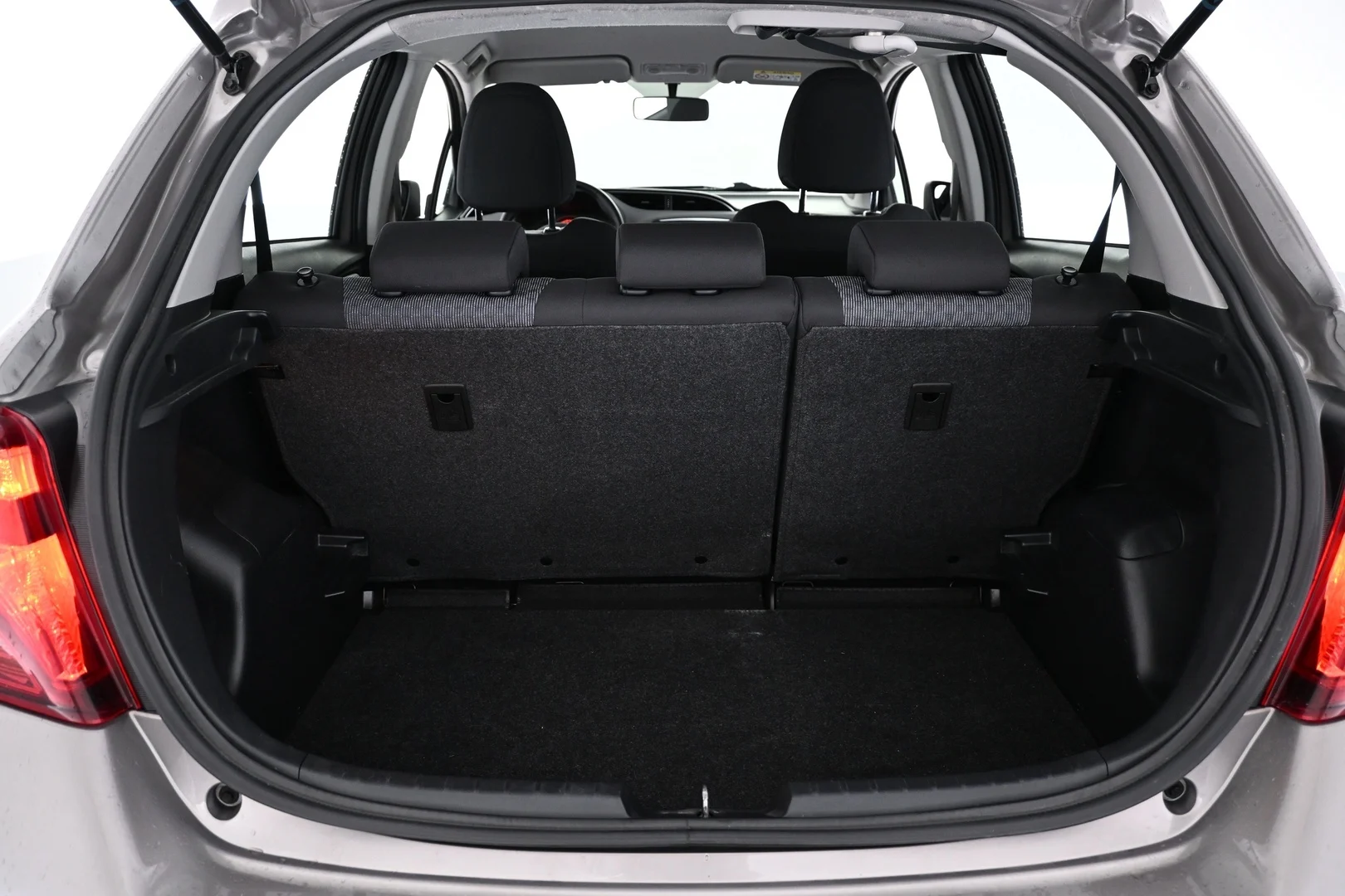 Car Image - 2kFpJCLo7waFuM7m29Kjl5