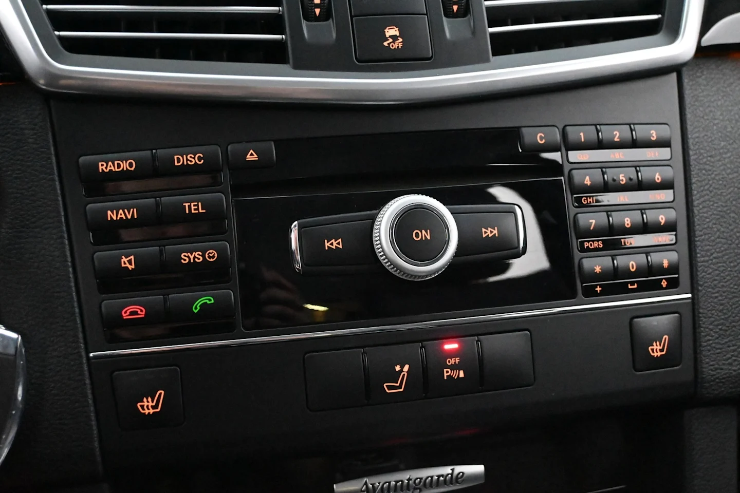 Car Image - 7AS4hl8crxrocmSxdRVA0N