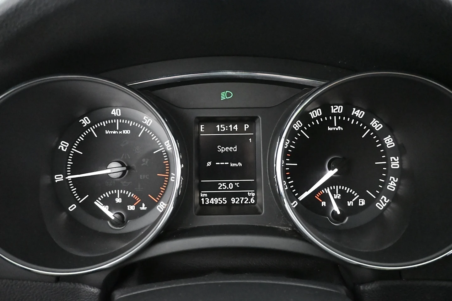 Car Image - 2gbnXzu47nrNFDmAGCnWQo