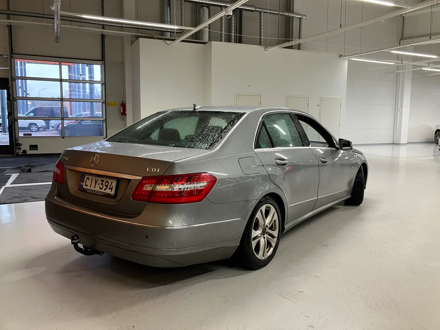 Car Image - 7HzHsvUdrRdj3unFbw5zCs