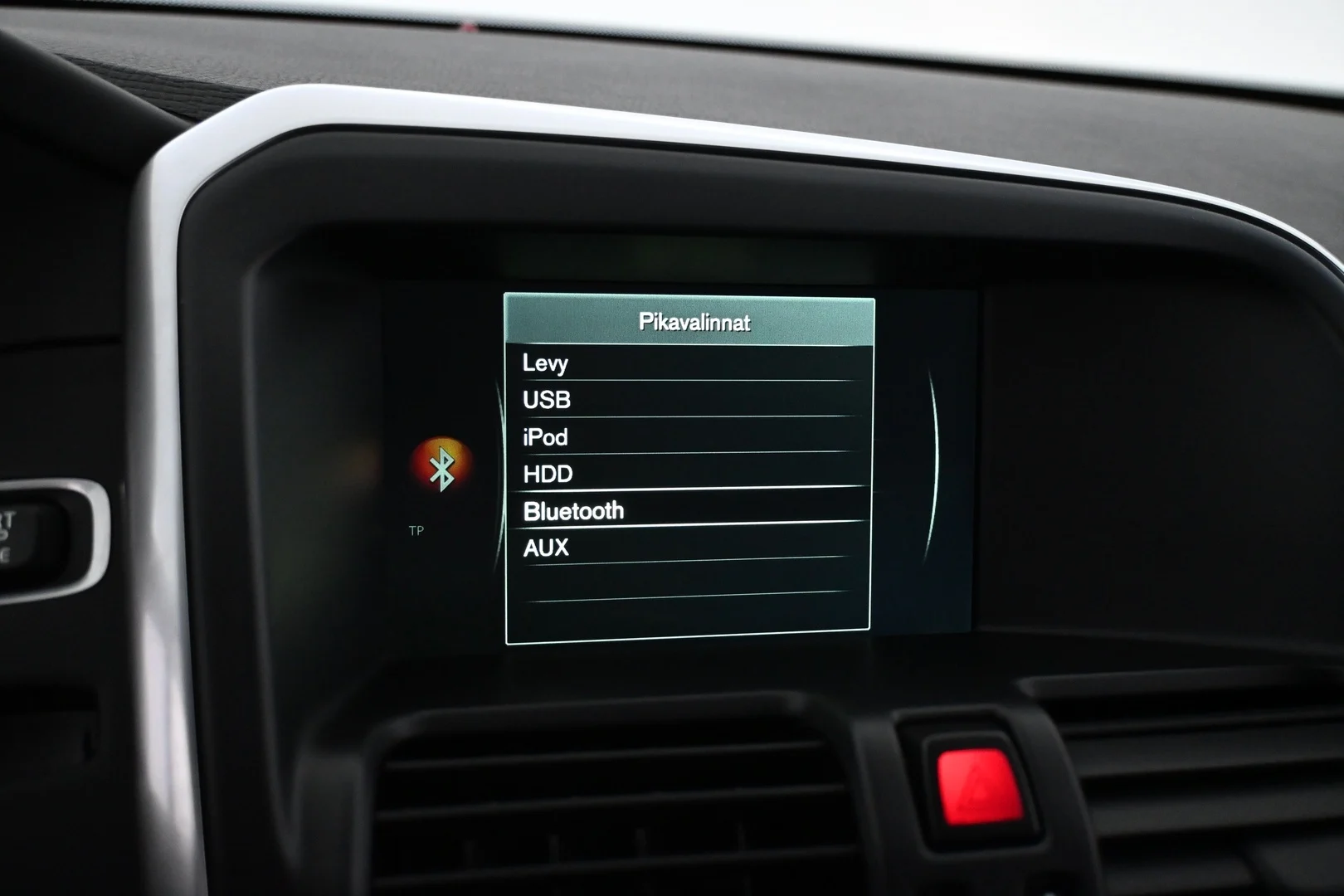 Car Image - 7upItpT9DBhj8LJSraA9XY