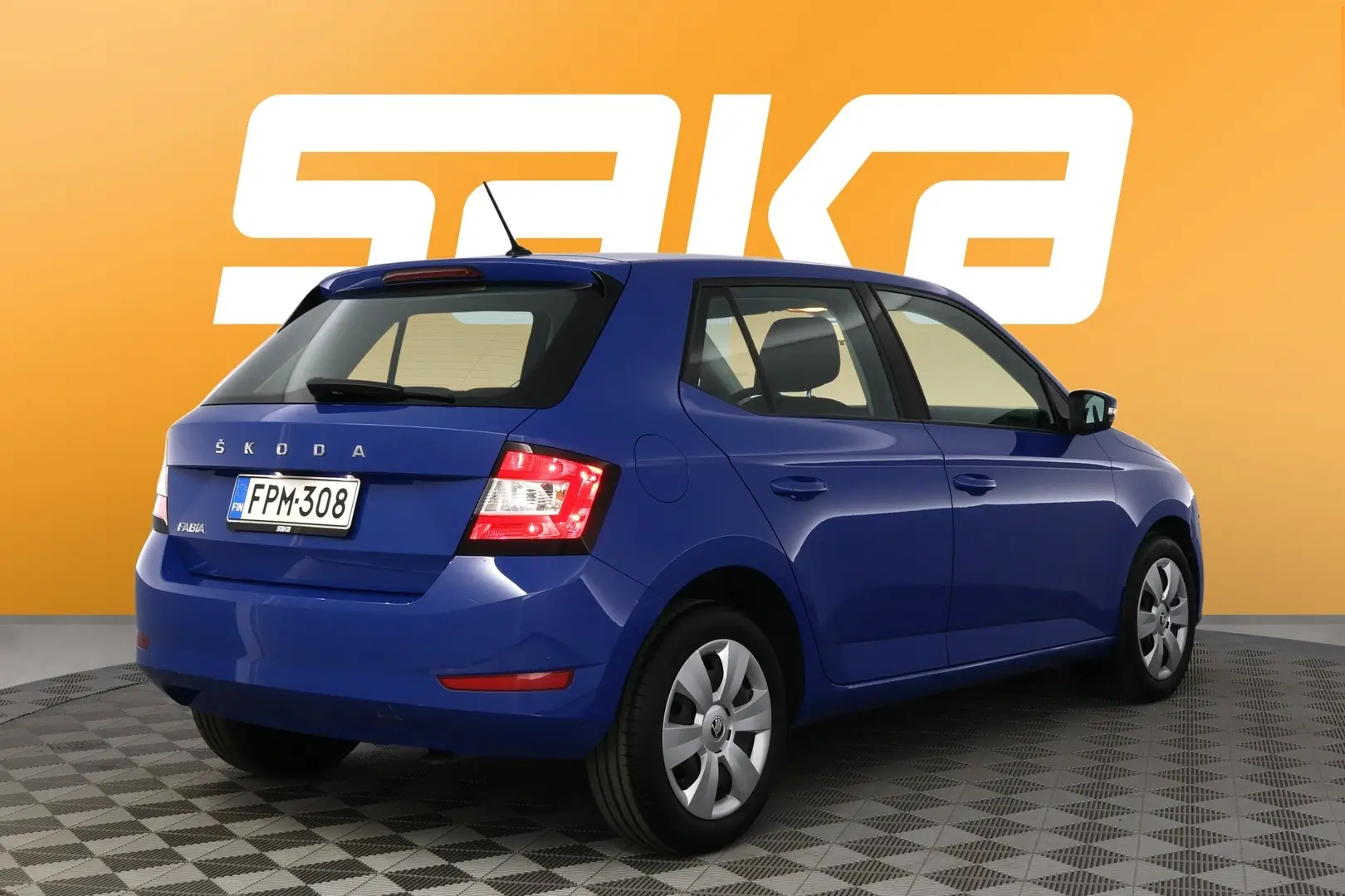 Car Image - 70rtgZvmwRd6nciwfT3hl0