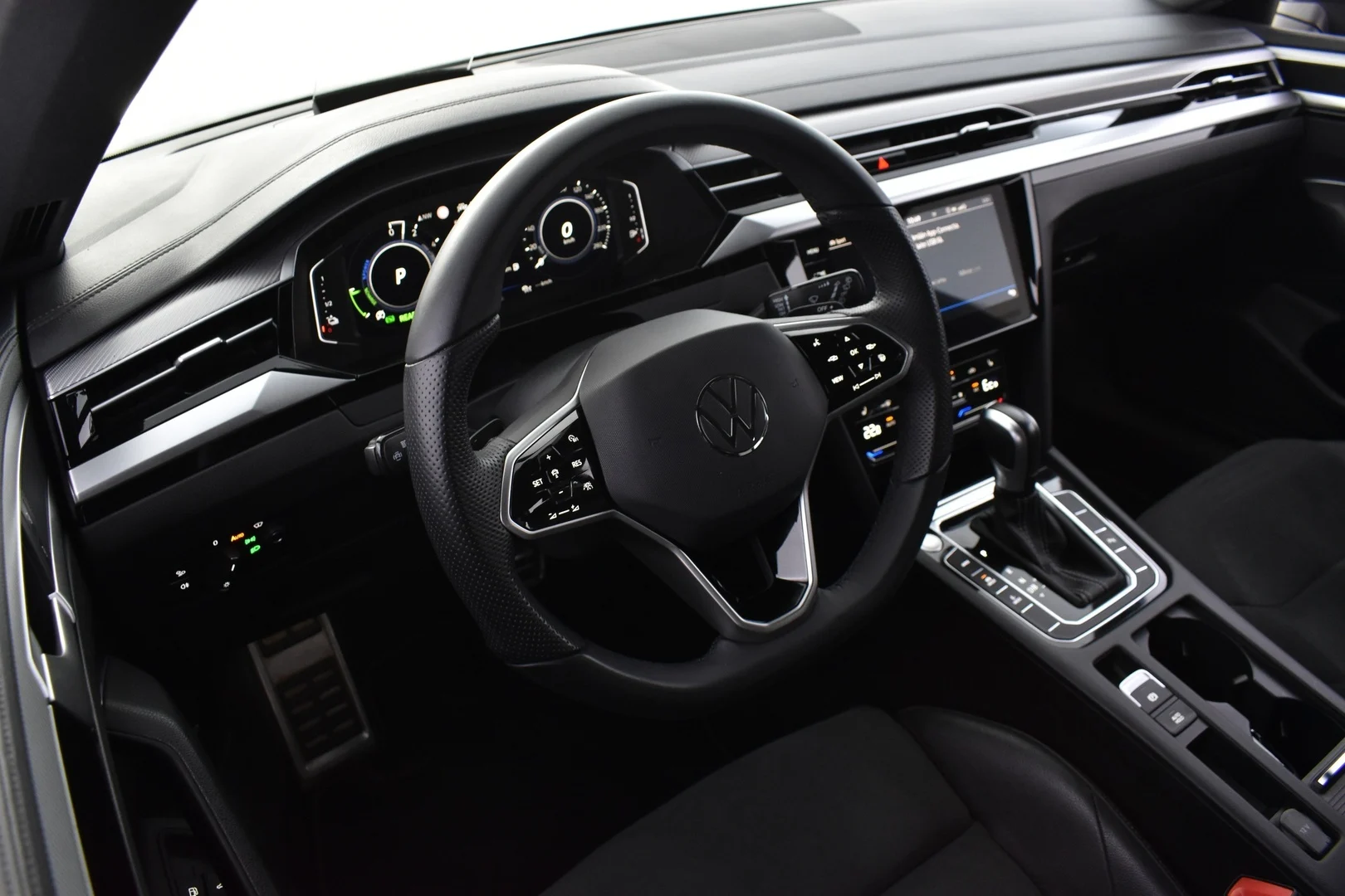 Car Image - 3DKbJqHFE3MT8FcfIf3Sap