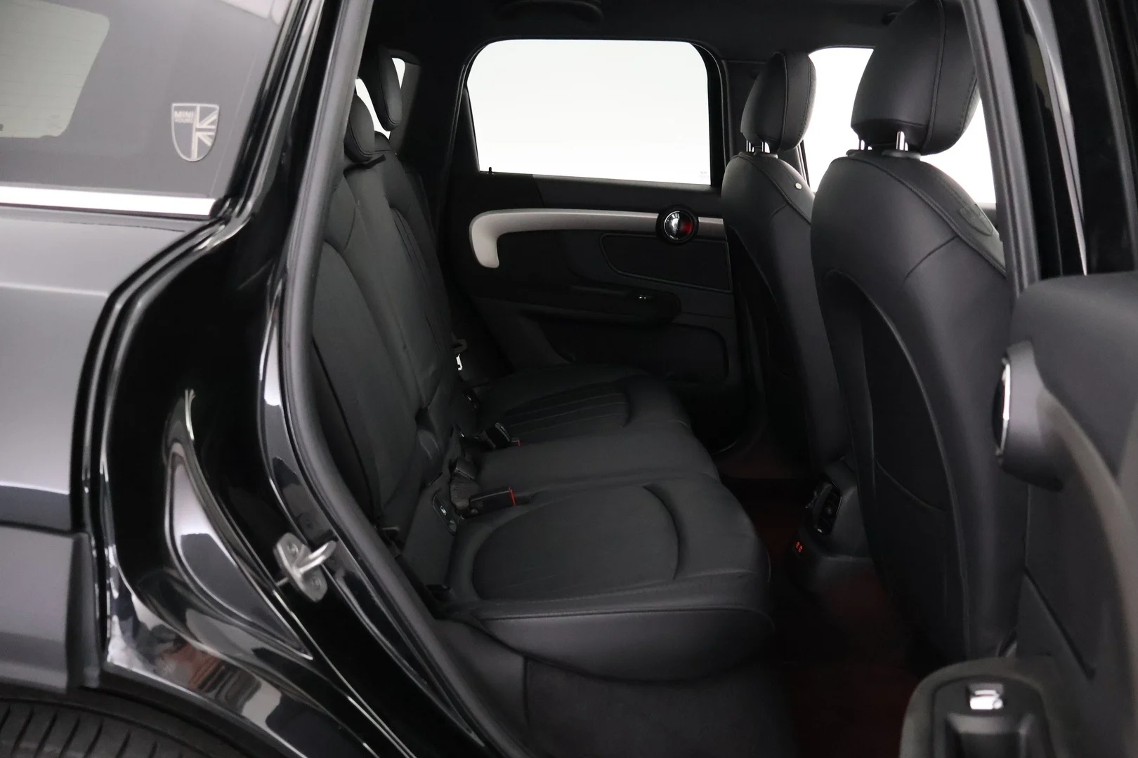 Car Image - 41PQO6PTS0g5j8Rm2U3eot