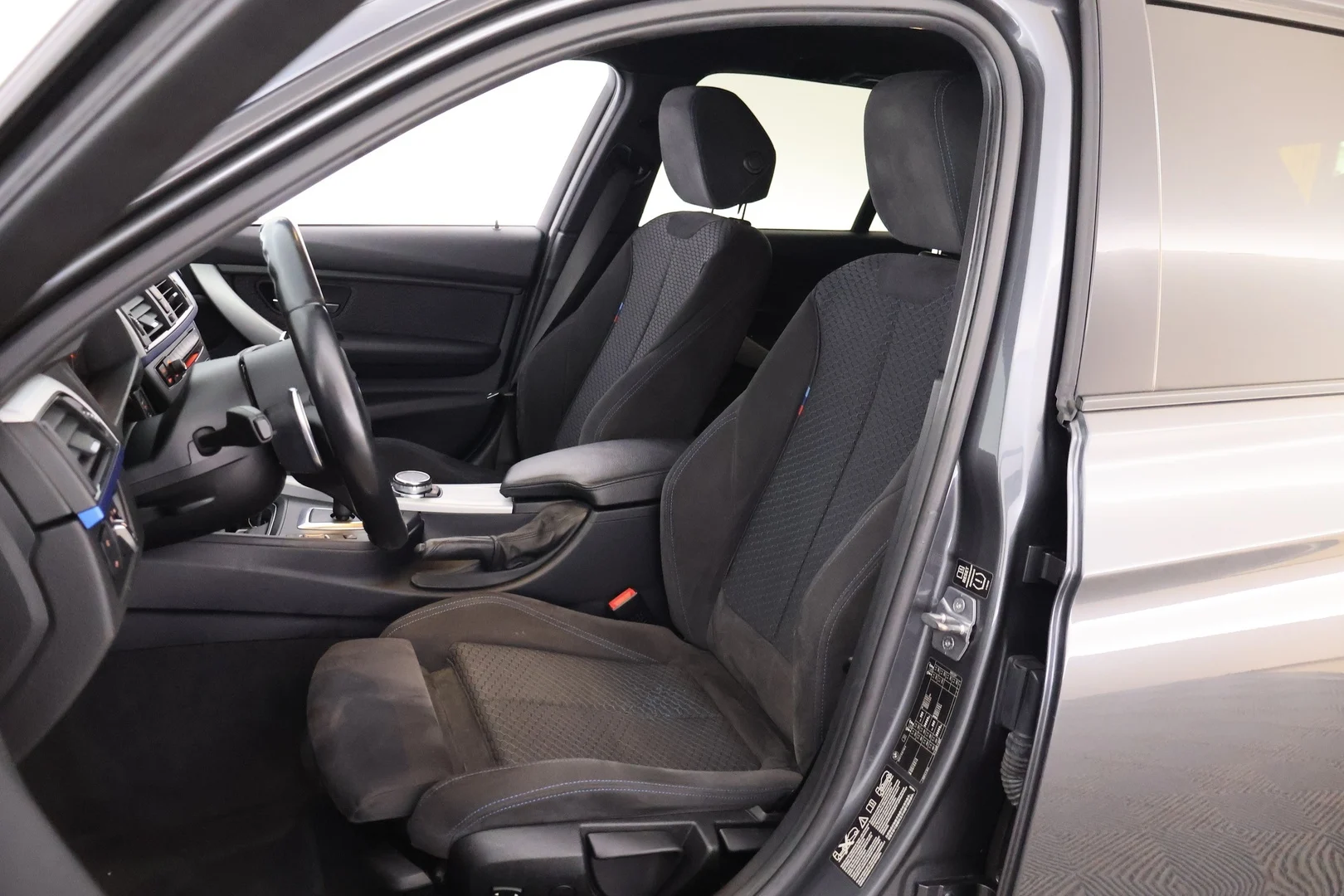 Car Image - 45CyWpWkNNsmZL5sfubxjY