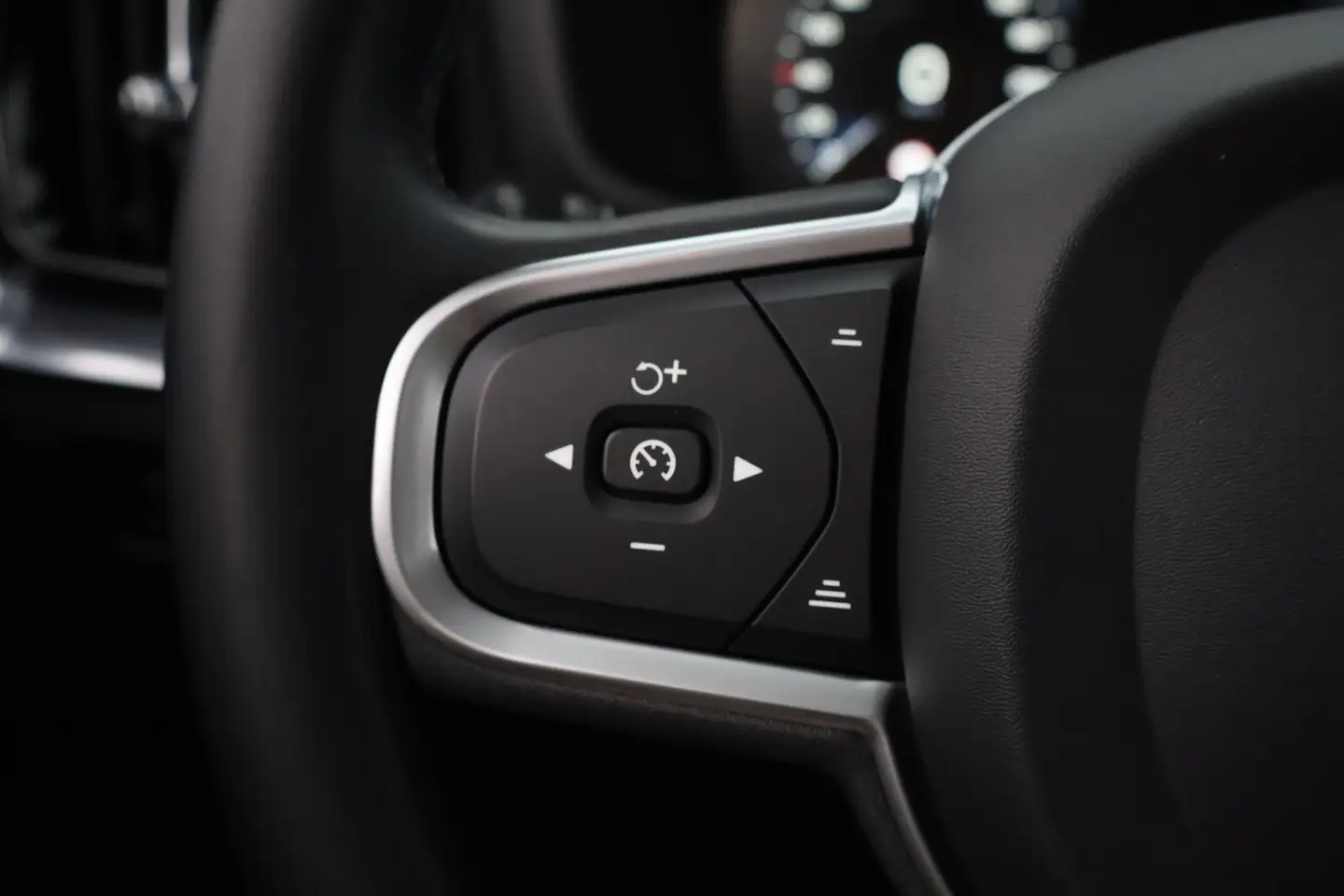 Car Image - 15hmdbm0guGGTWv96GkkPo