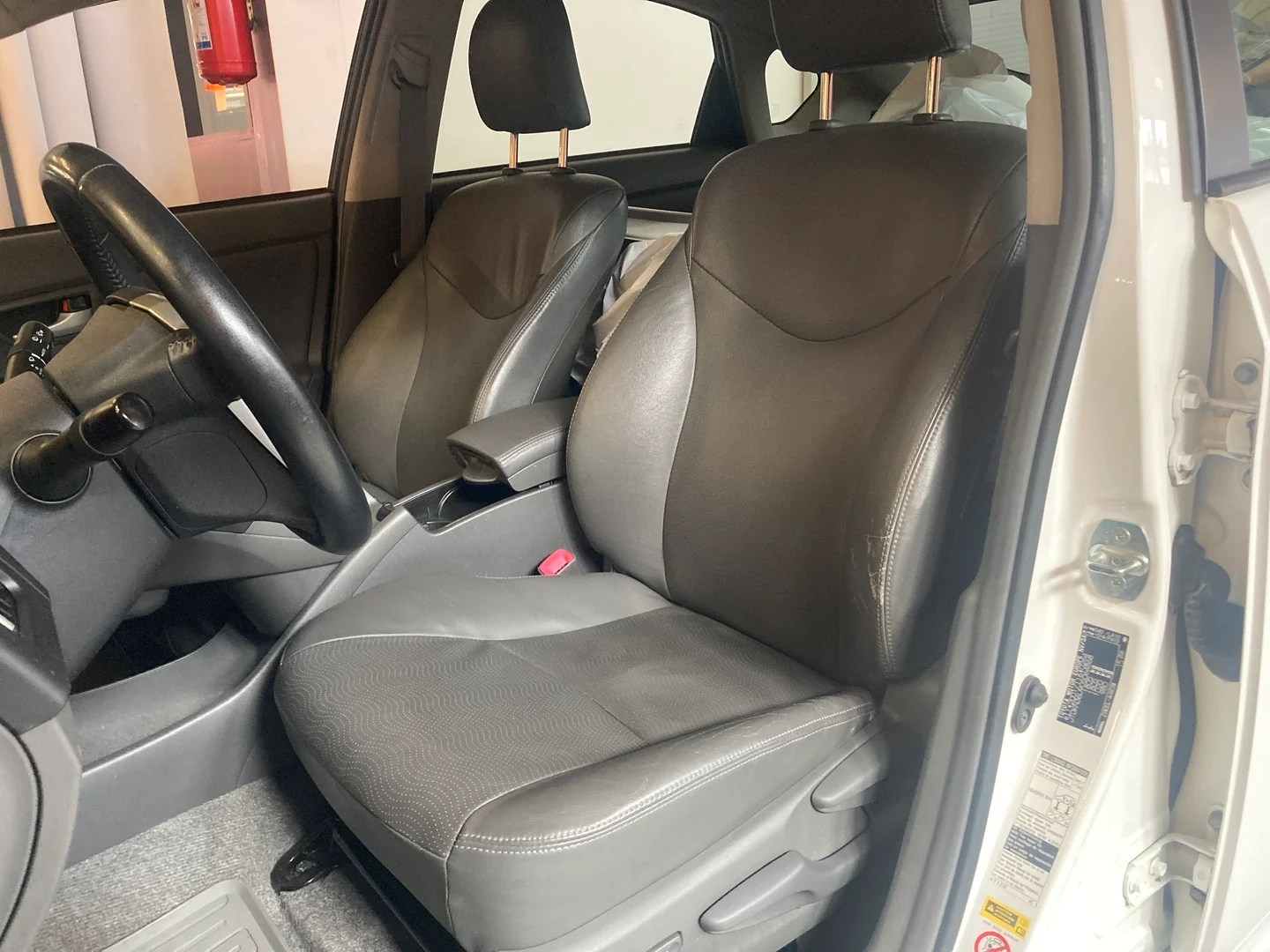 Car Image - 6ThumgZfIiEWbzF0qgTchY