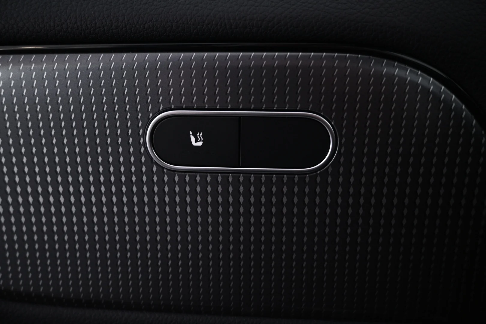 Car Image - 4fkVvDOmbSPS4yxpsF1776