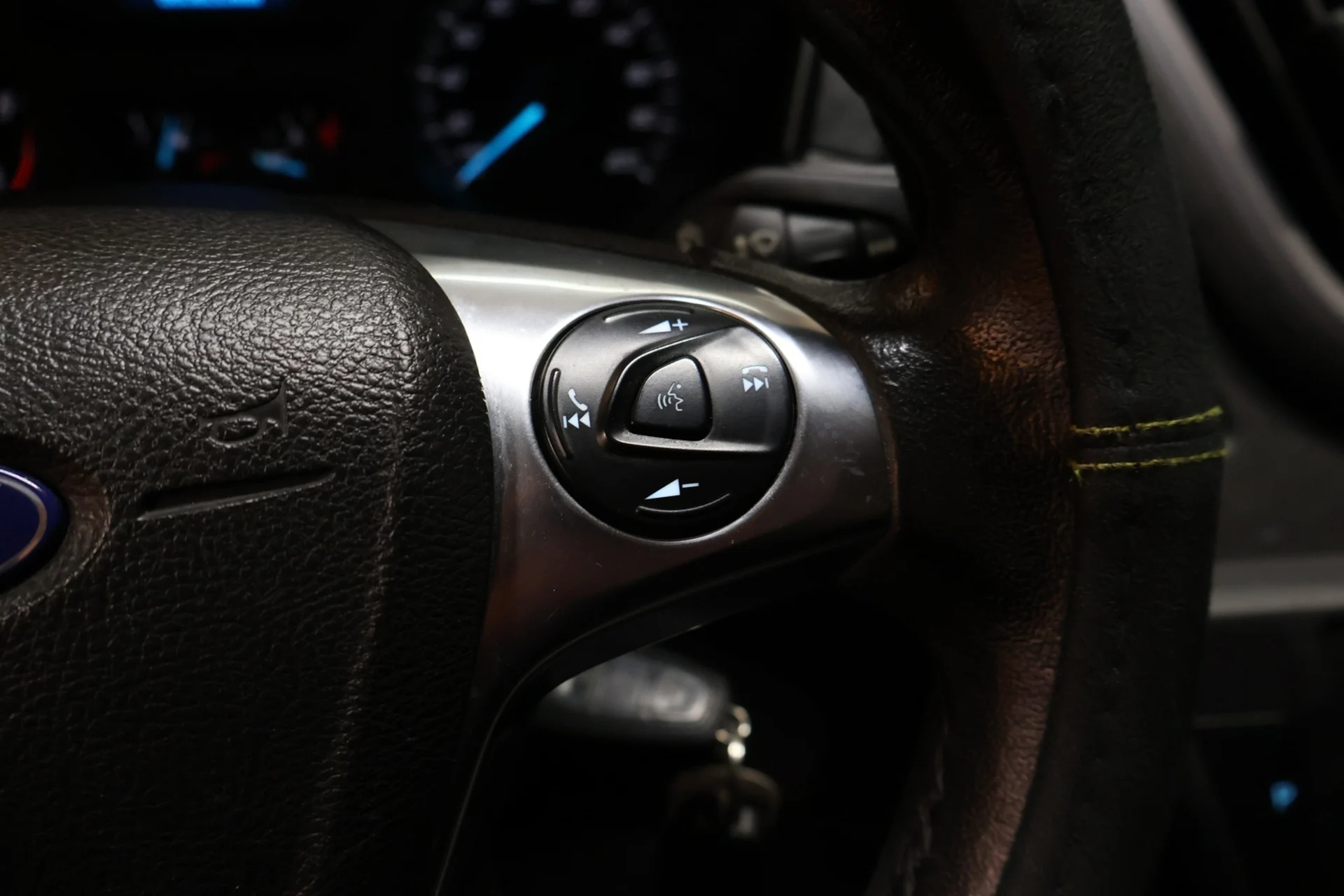 Car Image - RyYJxbuGW6aHLqEnouGzw
