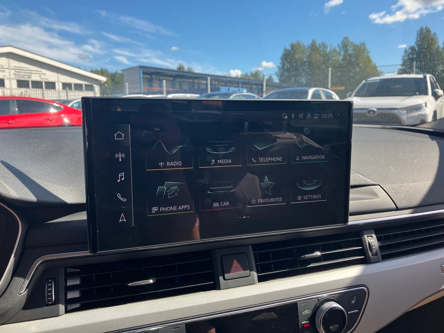 Car Image - 1Mpar57Bm4EUOhXoRNGDjL