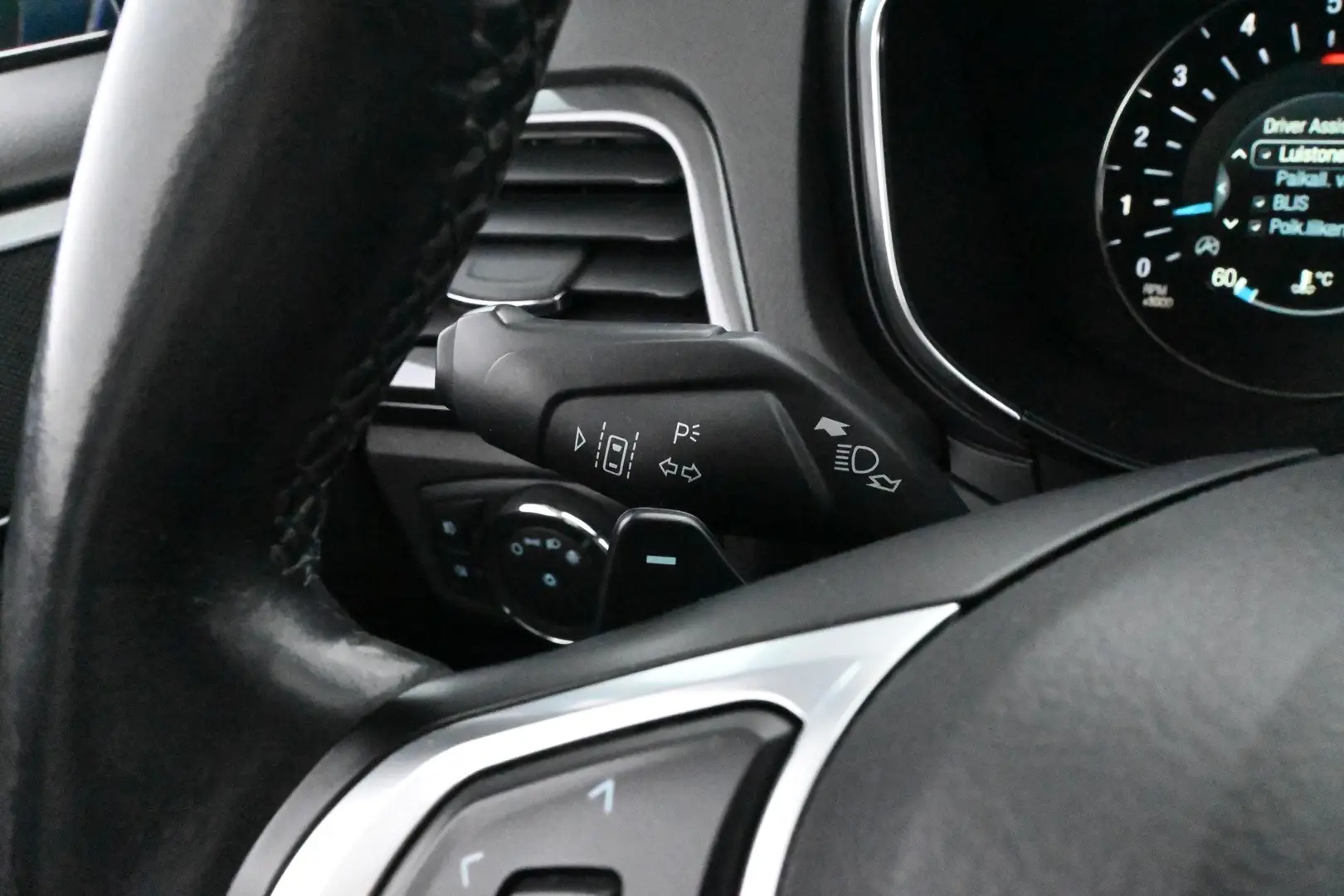 Car Image - vsaJnva9tDImxxAErayg4