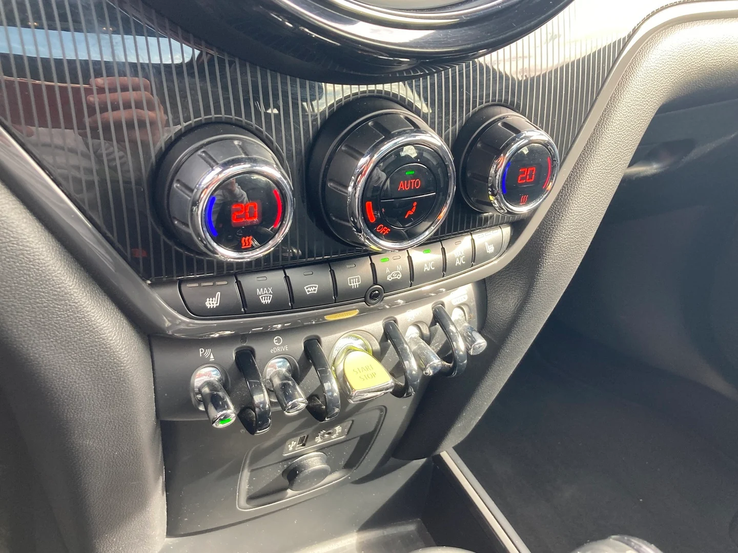 Car Image - 4h6xNuJ7h5uxYCgzPBNWHY