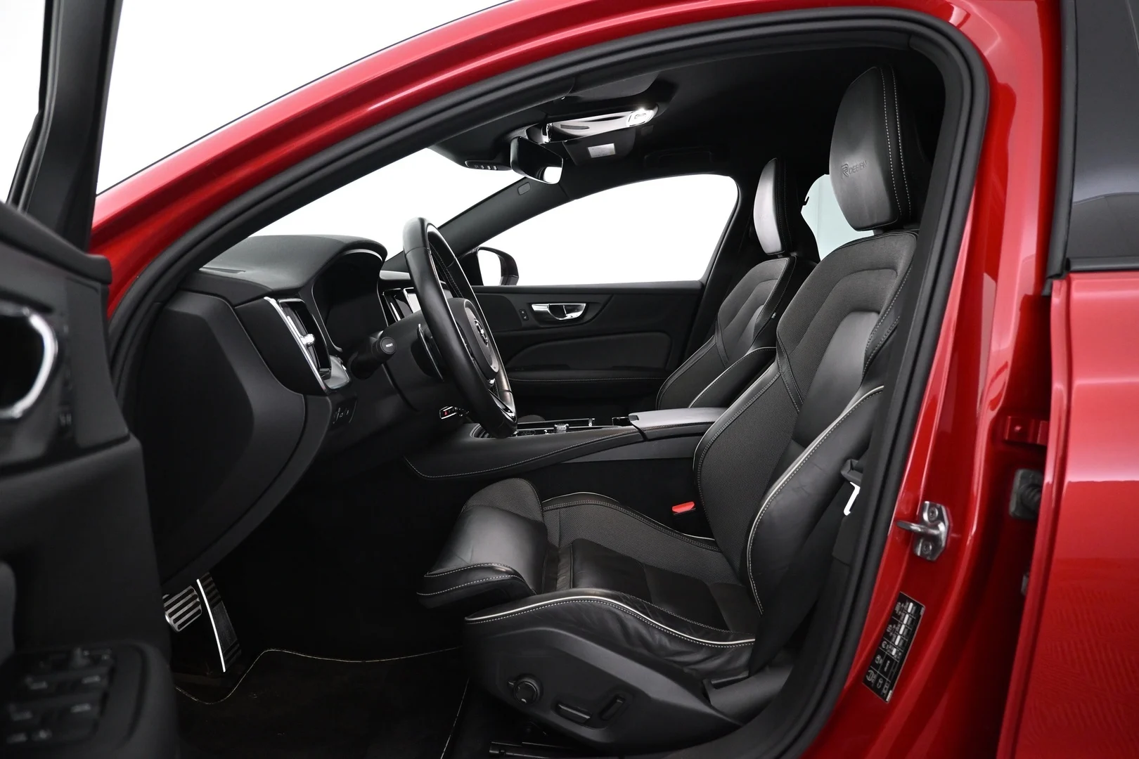 Car Image - 3mNxw8BAozKuqxZeckSQTz