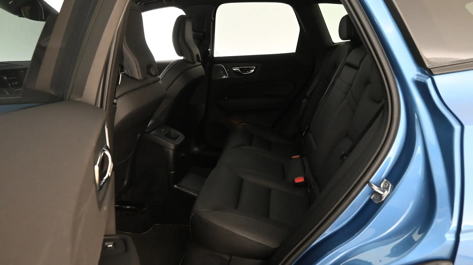 Car Image - 33gfgWDo4y6mFhlbbQwU6J