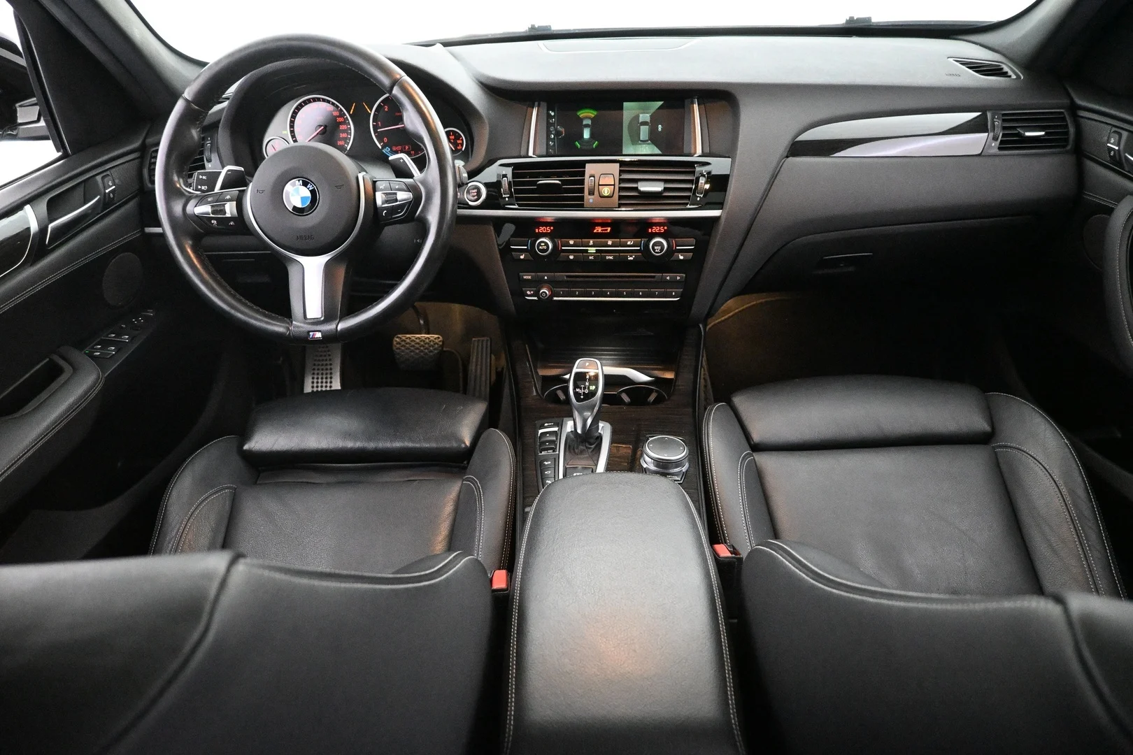 Car Image - 28cwE1kMYejtd5UVB9xkt8