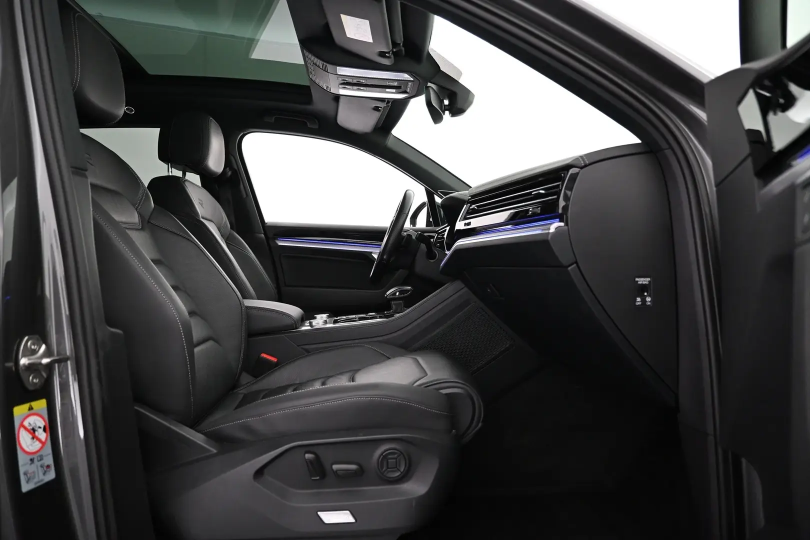 Car Image - 5HhXgHx9a5LYbG4SrZzFHv