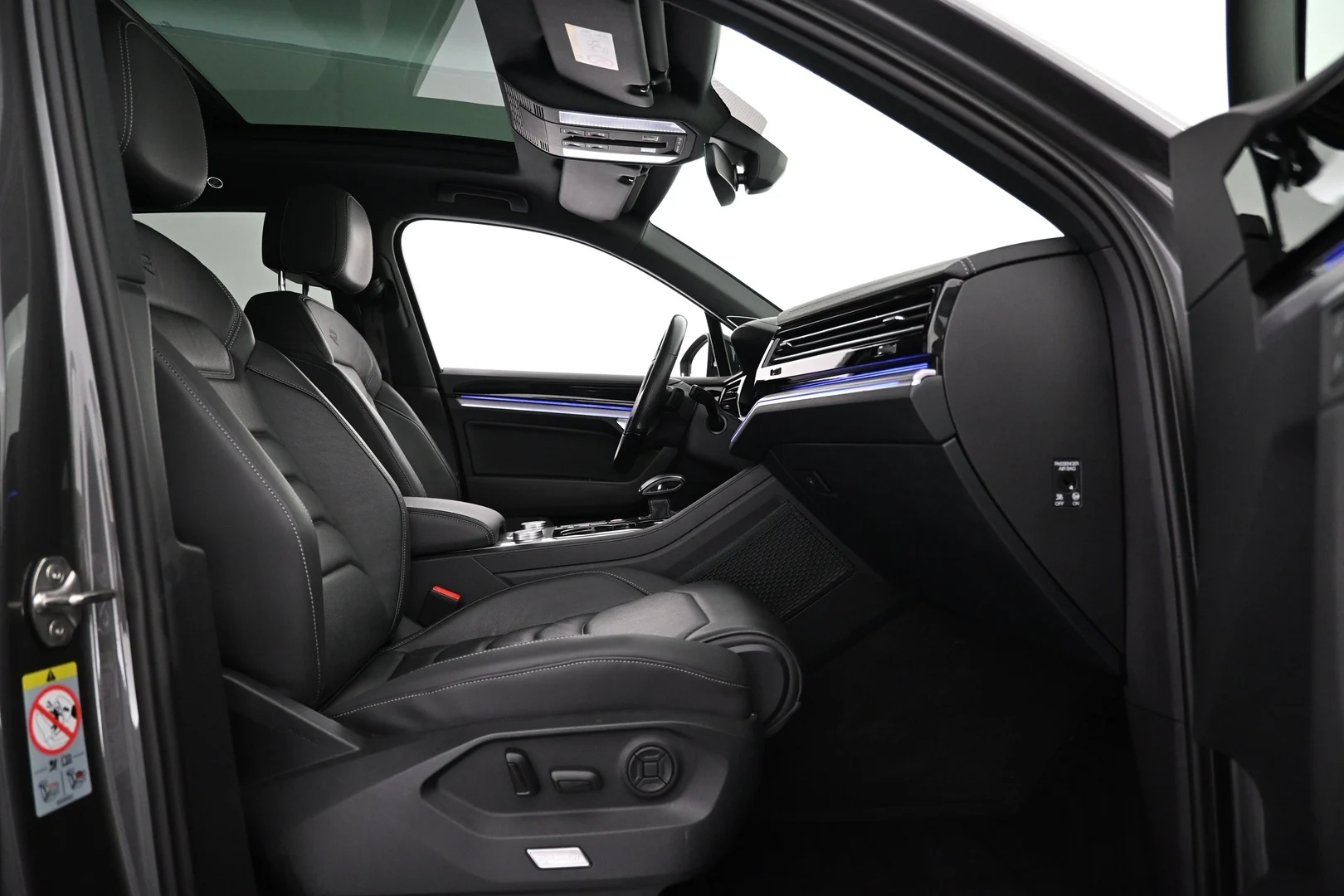 Car Image - 5HhXgHx9a5LYbG4SrZzFHv