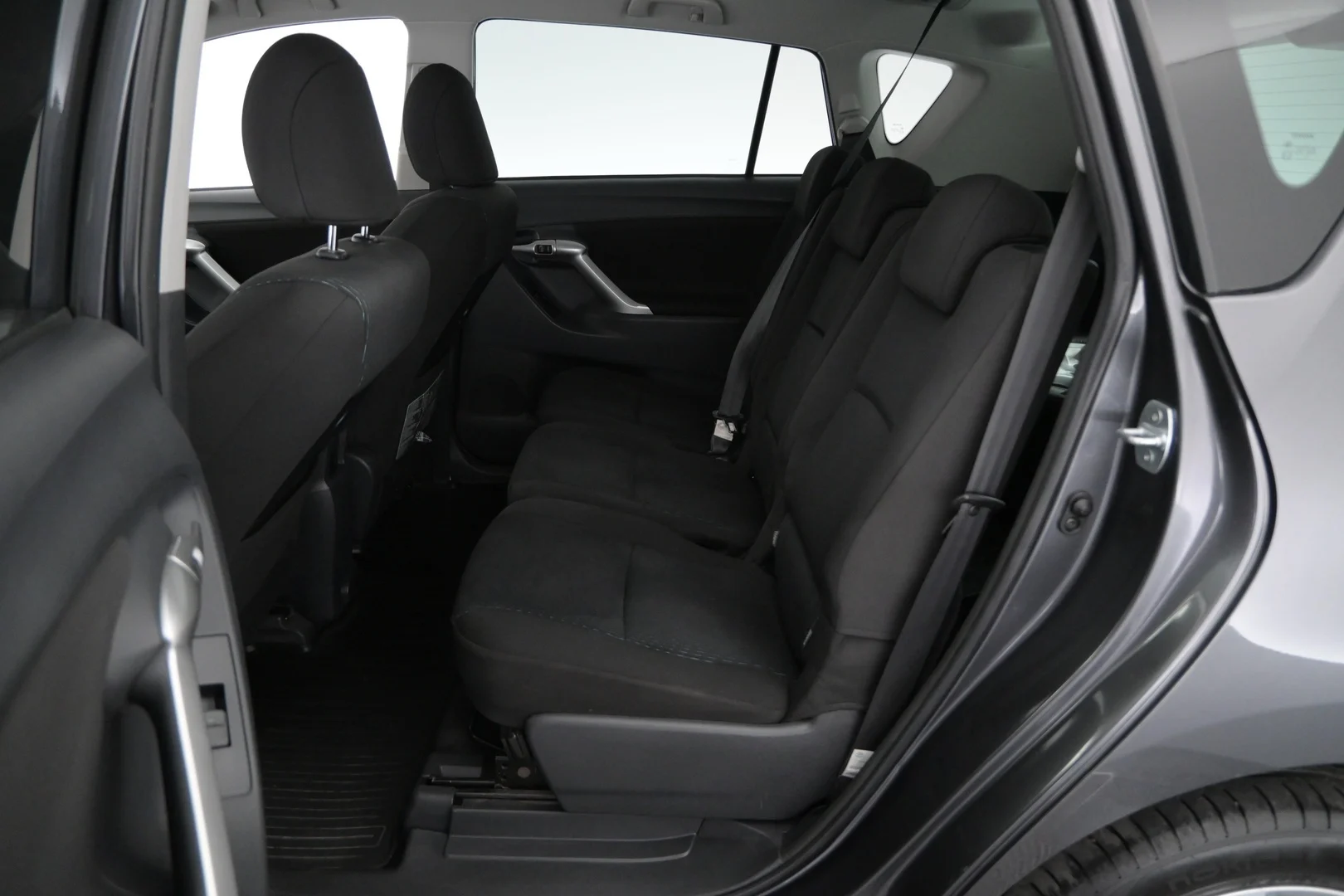Car Image - 5H48ULj0ni4zwlrObdXPBU