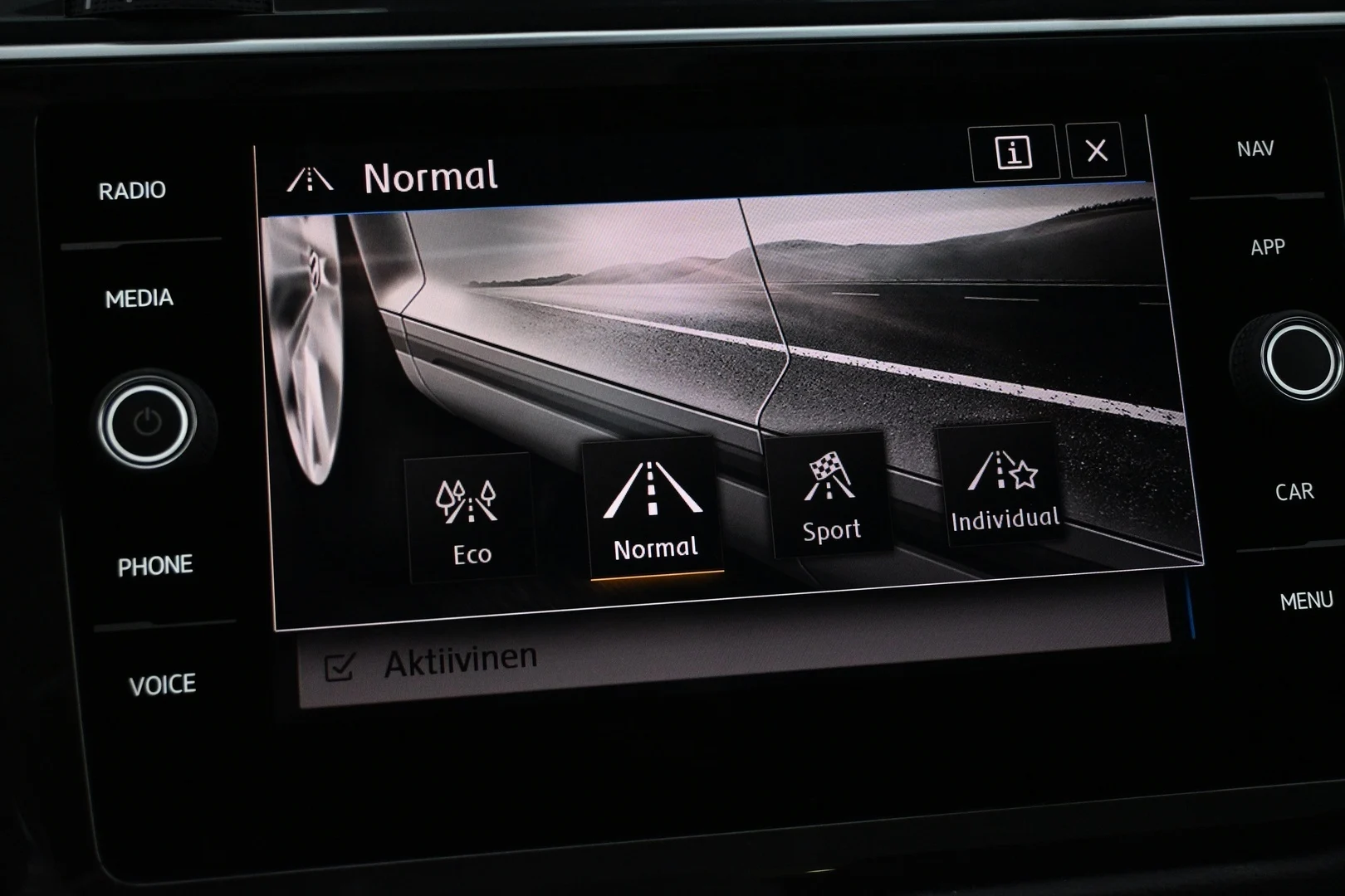 Car Image - 1V7qZiRkbHWPK9SxtkdEYP