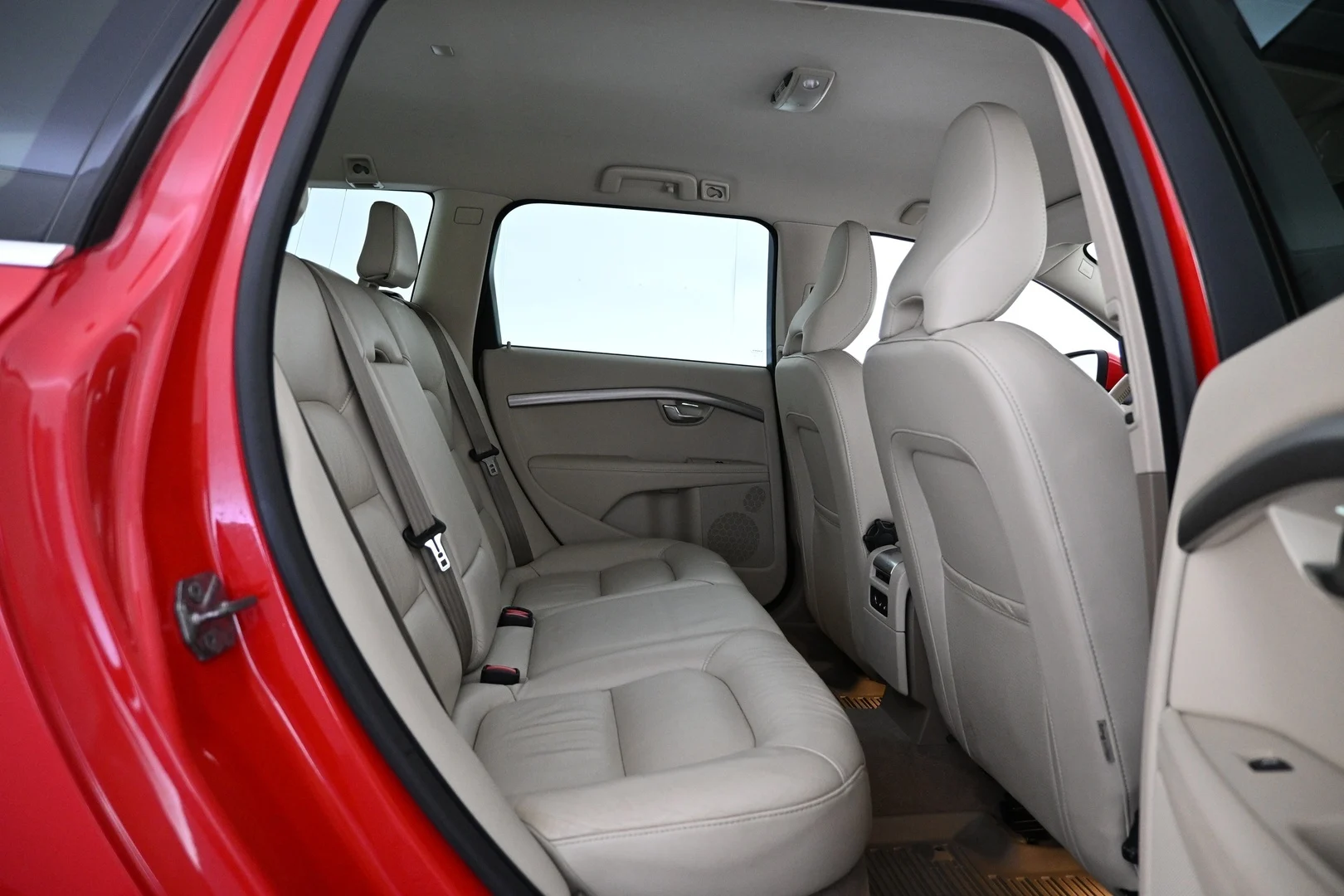 Car Image - 17kFJakzZMDg370pjiC2z4