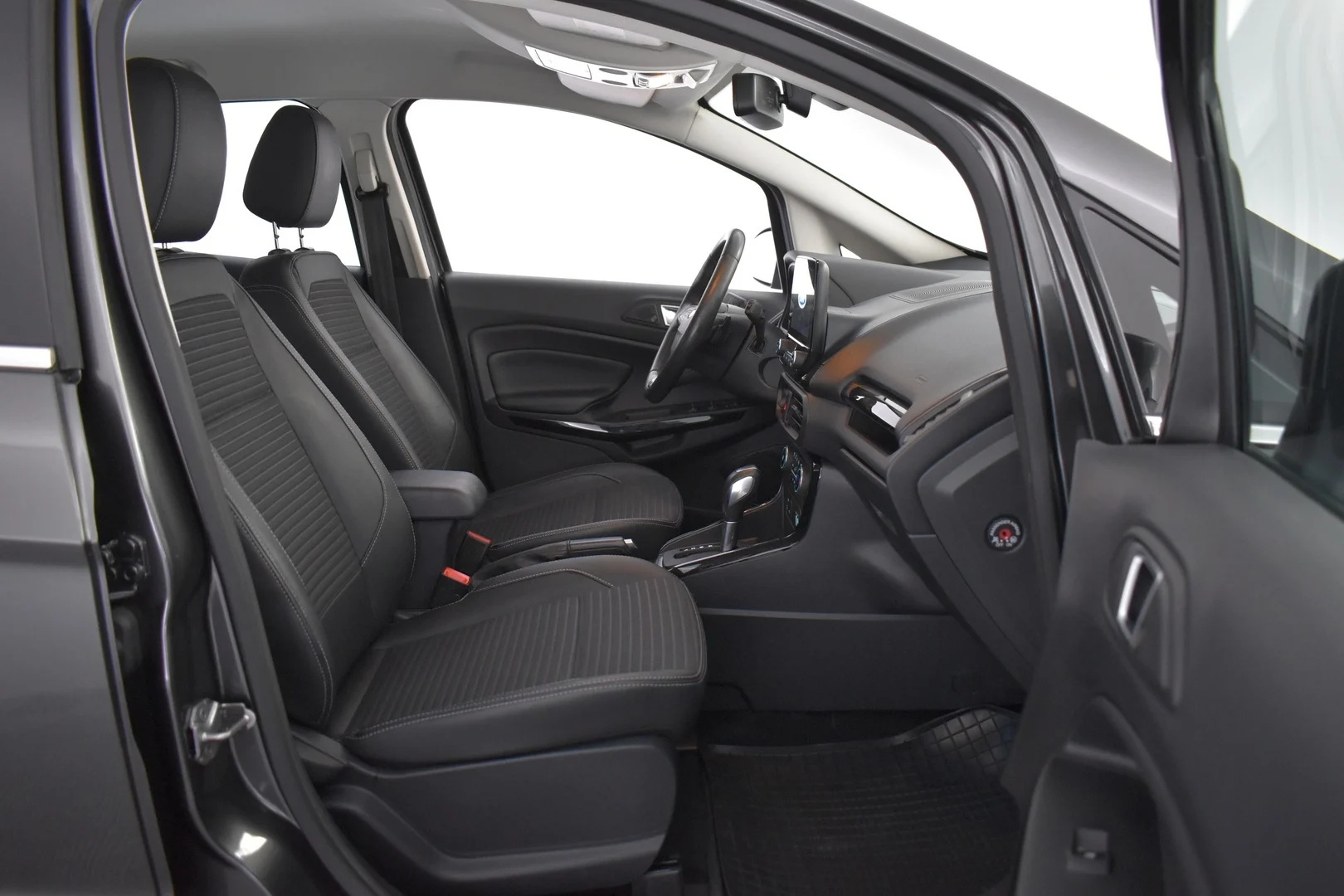 Car Image - 2iKE2IAkNj8DJ25kqWIdQ4