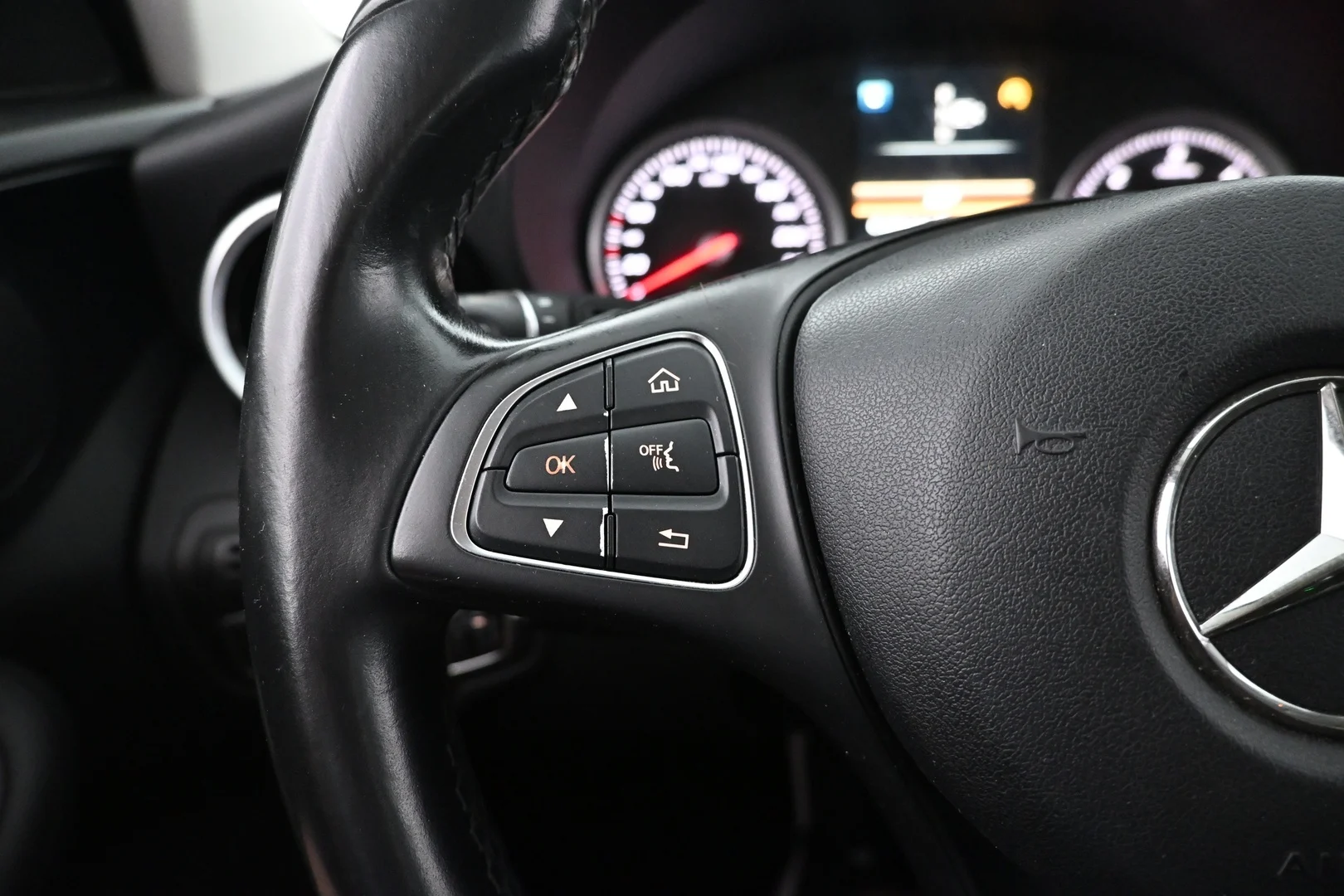 Car Image - 3mkUMUJDu2wwFNyeVpE6BA