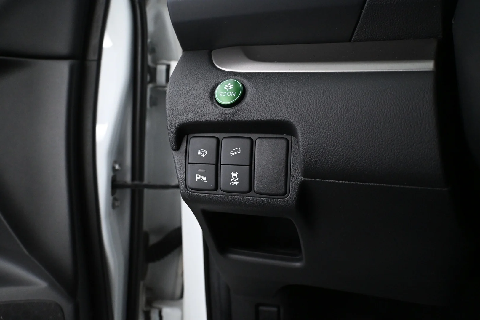 Car Image - 1neic4GPRDRNfpr8hpII8Q