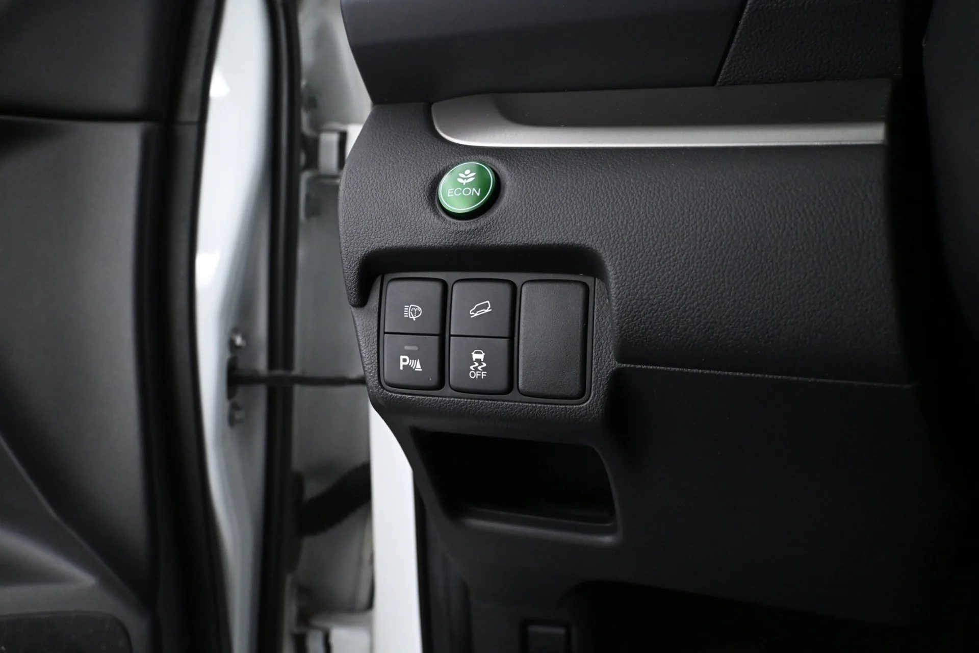 Car Image - 1neic4GPRDRNfpr8hpII8Q