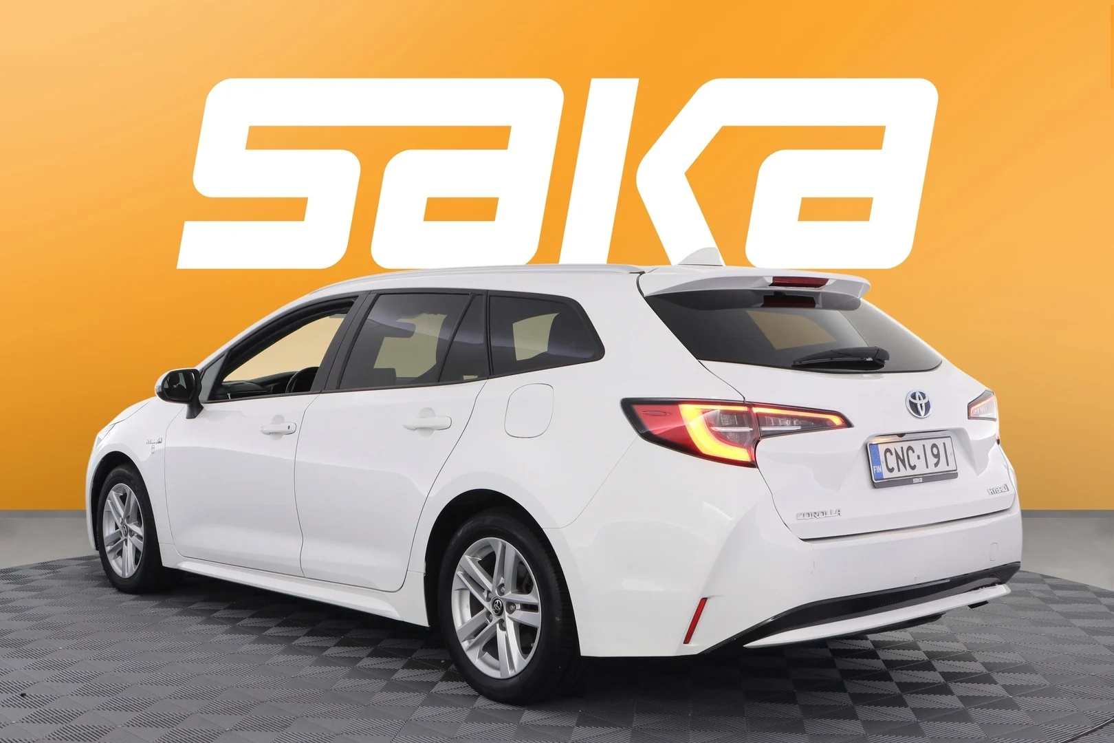 Car Image - 4IxABV9vpzZ3GopdIPyKYg
